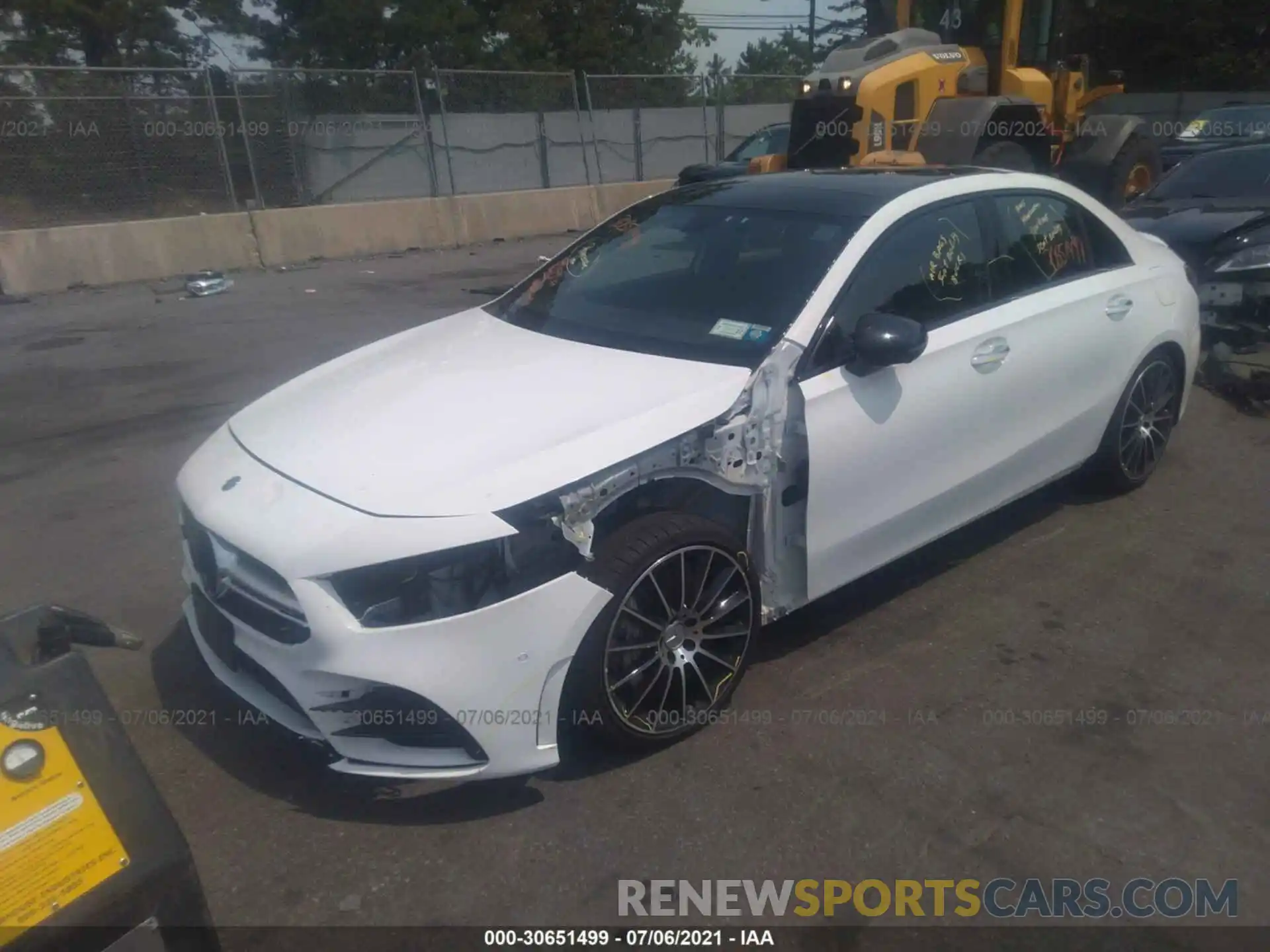 2 Photograph of a damaged car W1K3G5BB2LJ215954 MERCEDES-BENZ A-CLASS 2020