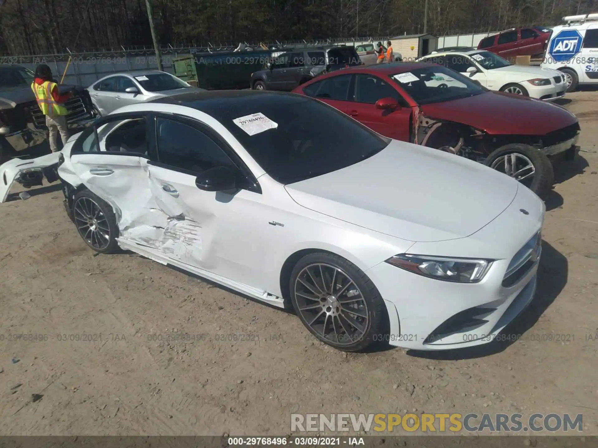 1 Photograph of a damaged car W1K3G5BB5LJ204642 MERCEDES-BENZ A-CLASS 2020