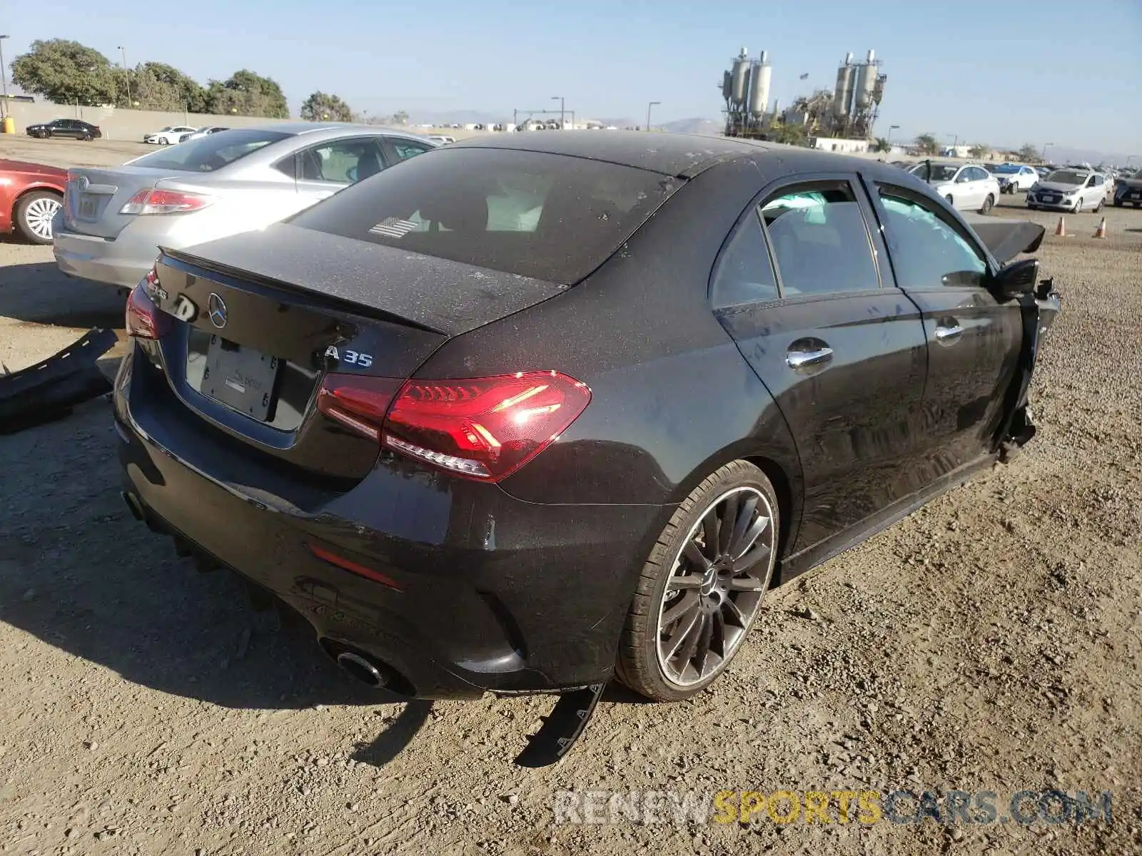 4 Photograph of a damaged car W1K3G5BB9LJ237160 MERCEDES-BENZ A-CLASS 2020