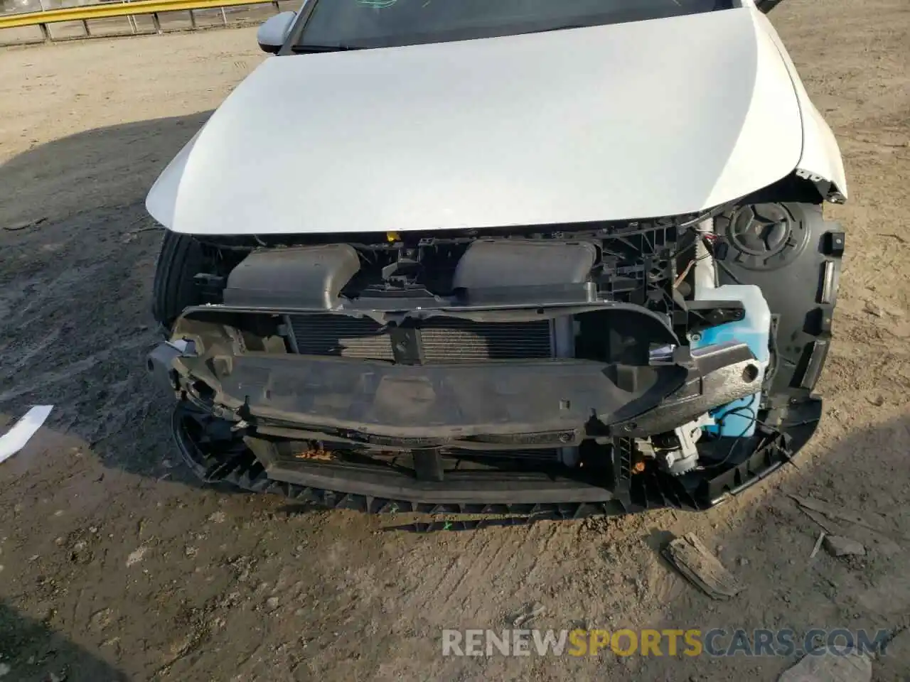 9 Photograph of a damaged car W1K3G5BBXLJ215250 MERCEDES-BENZ A-CLASS 2020