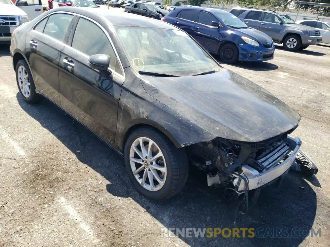 1 Photograph of a damaged car WDD3G4EB2LW037679 MERCEDES-BENZ A-CLASS 2020