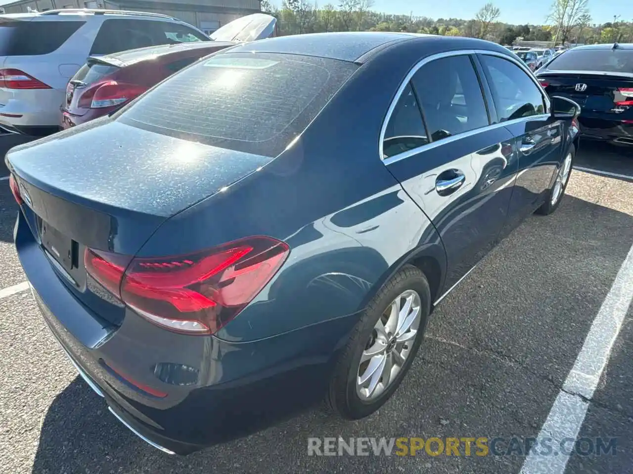 4 Photograph of a damaged car WDD3G4EB5LW039636 MERCEDES-BENZ A-CLASS 2020