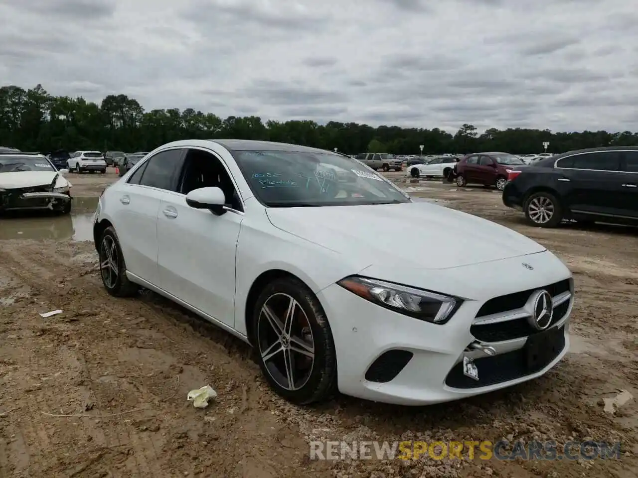 1 Photograph of a damaged car WDD3G4EB8LW042594 MERCEDES-BENZ A-CLASS 2020