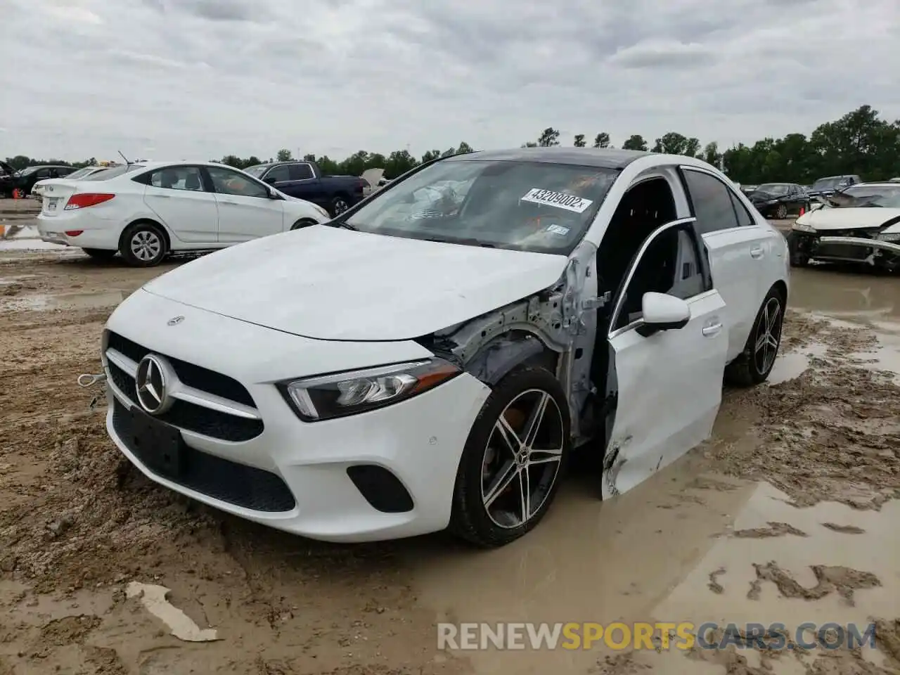 2 Photograph of a damaged car WDD3G4EB8LW042594 MERCEDES-BENZ A-CLASS 2020