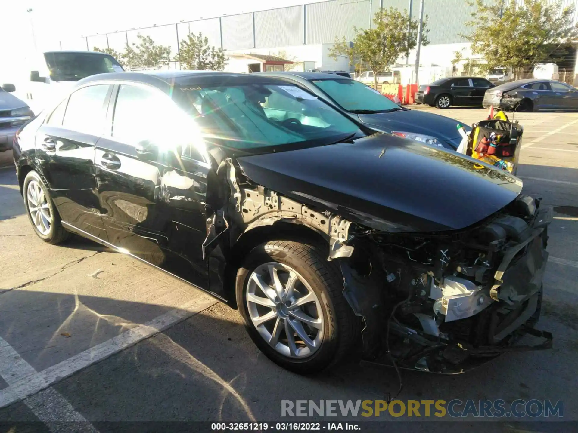 1 Photograph of a damaged car WDD3G4EB9LW038019 MERCEDES-BENZ A-CLASS 2020