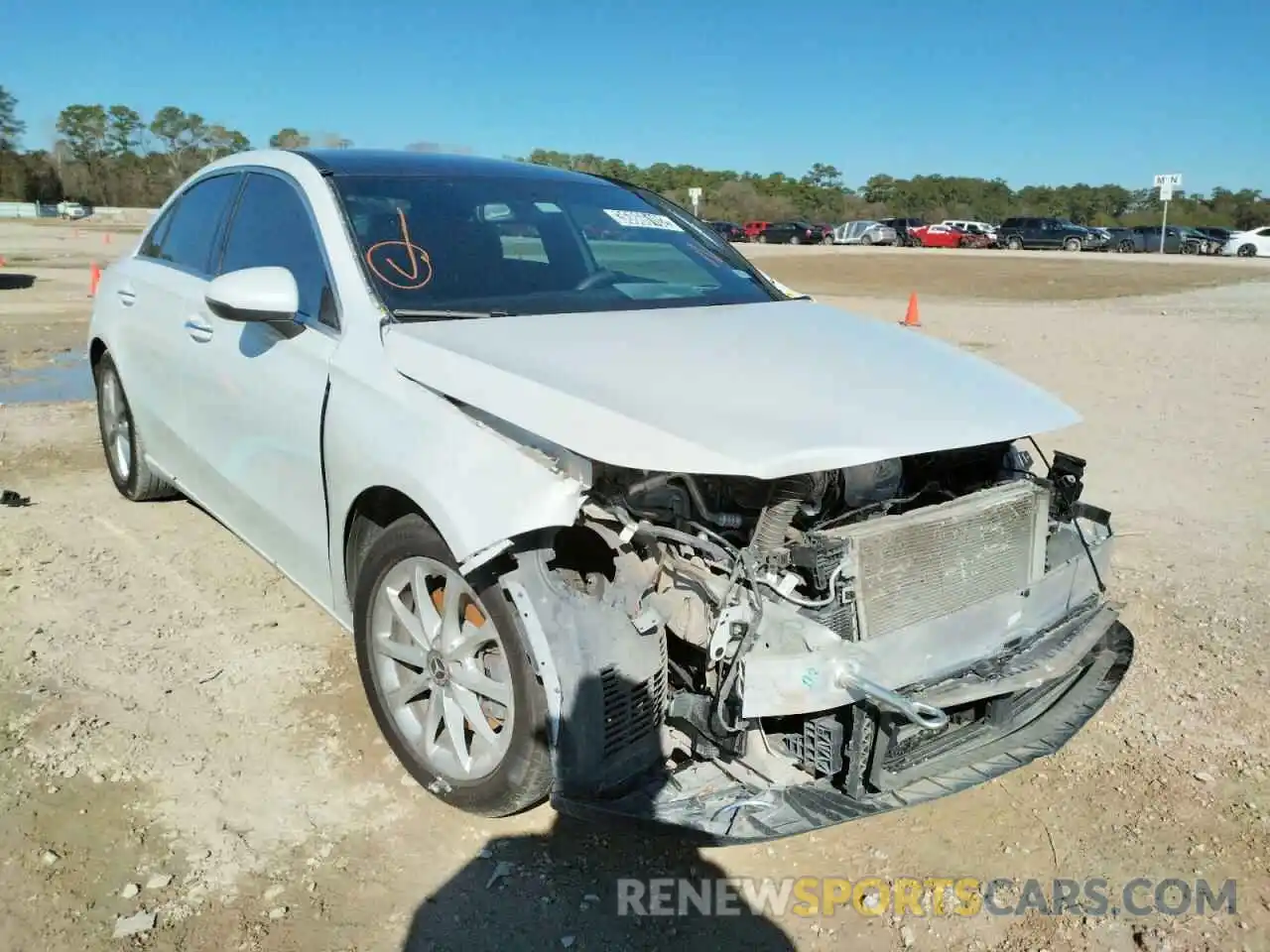 1 Photograph of a damaged car WDD3G4EBXLW037980 MERCEDES-BENZ A-CLASS 2020