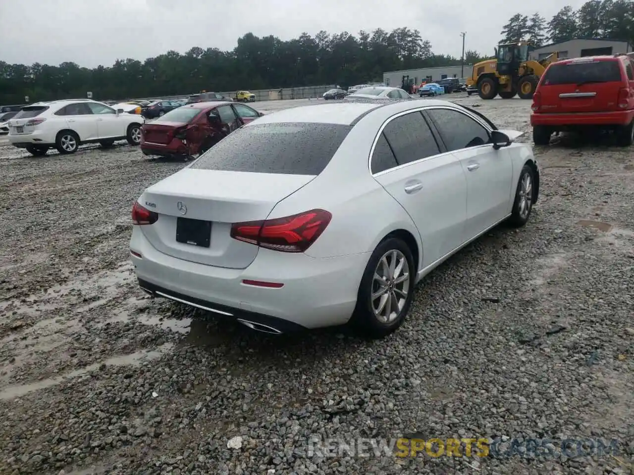 4 Photograph of a damaged car WDD3G4EBXLW040295 MERCEDES-BENZ A-CLASS 2020