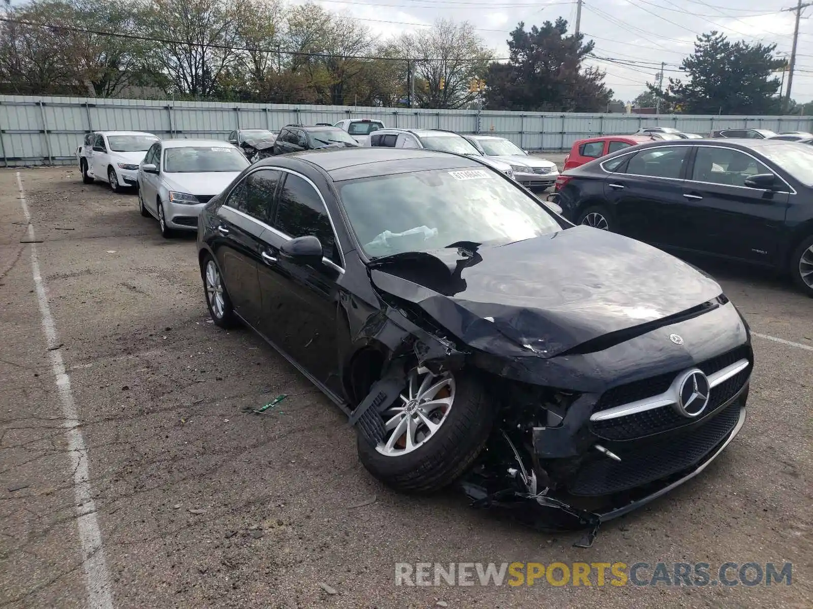 1 Photograph of a damaged car WDD3G4FB2LW038216 MERCEDES-BENZ A-CLASS 2020