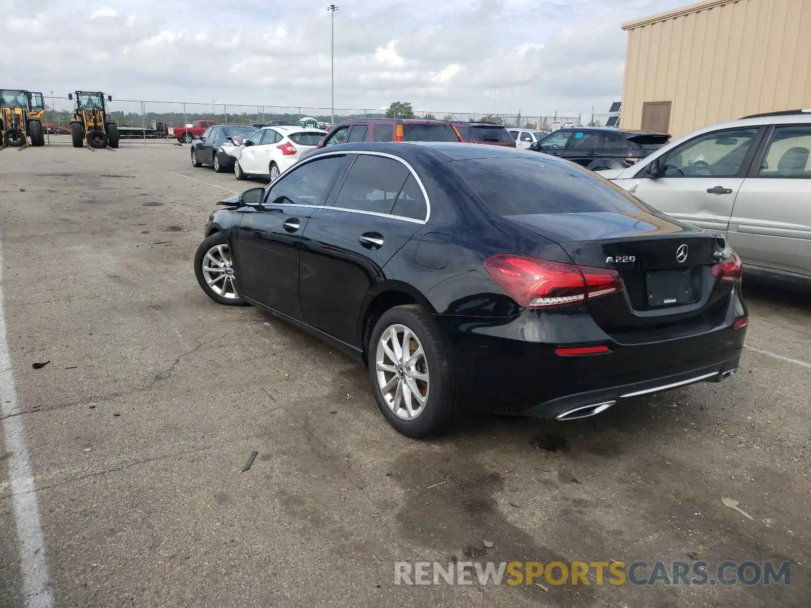 3 Photograph of a damaged car WDD3G4FB2LW038216 MERCEDES-BENZ A-CLASS 2020