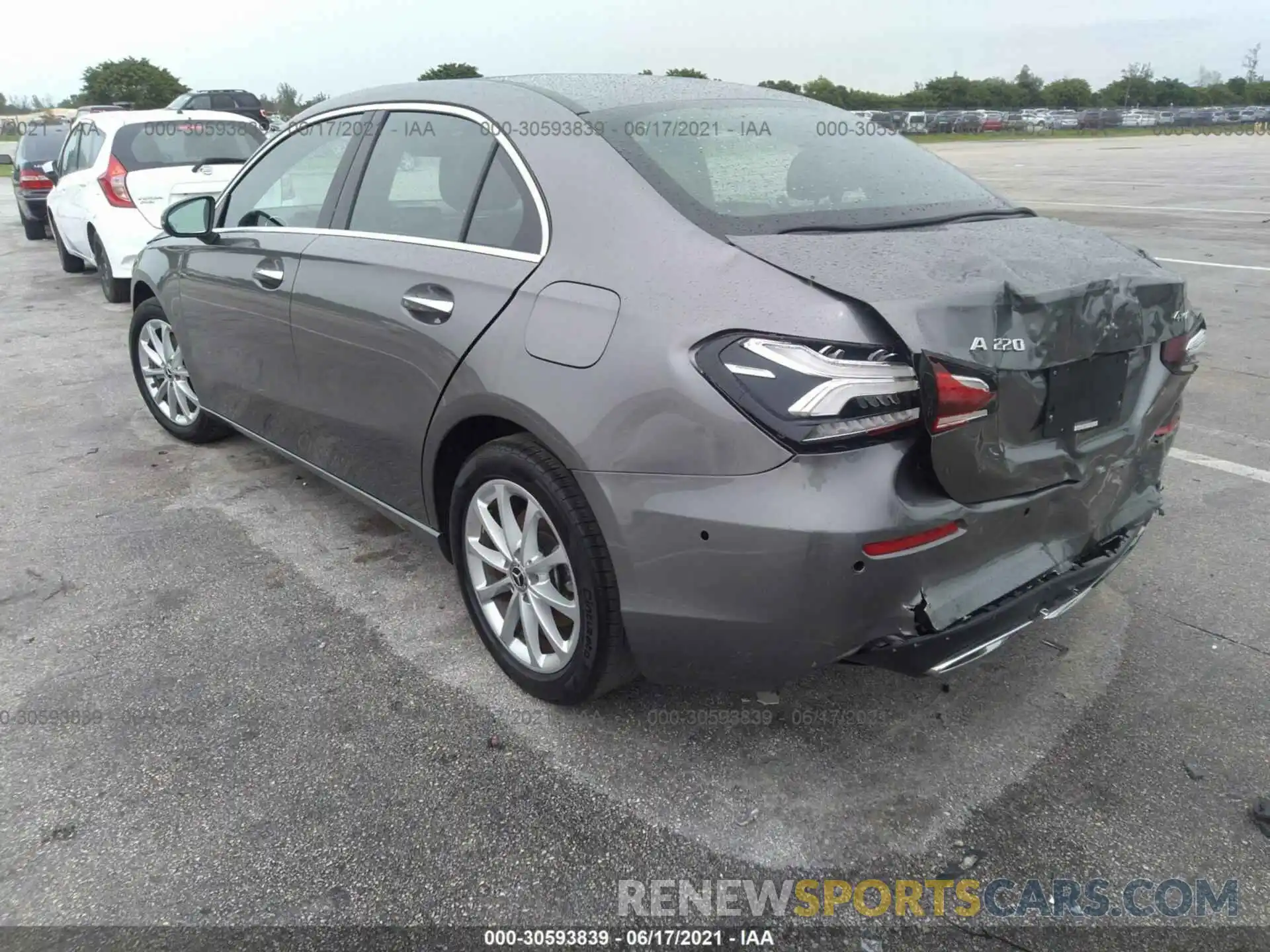 3 Photograph of a damaged car WDD3G4FB3LW036894 MERCEDES-BENZ A-CLASS 2020