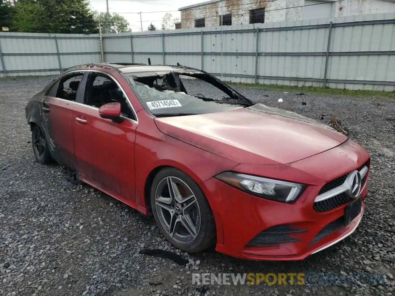 1 Photograph of a damaged car WDD3G4FB3LW039519 MERCEDES-BENZ A-CLASS 2020