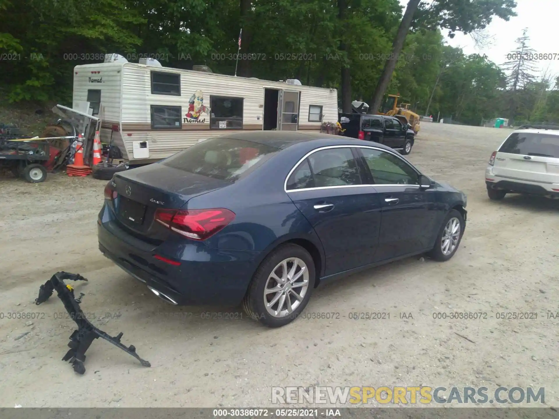 4 Photograph of a damaged car WDD3G4FB4LW037388 MERCEDES-BENZ A-CLASS 2020