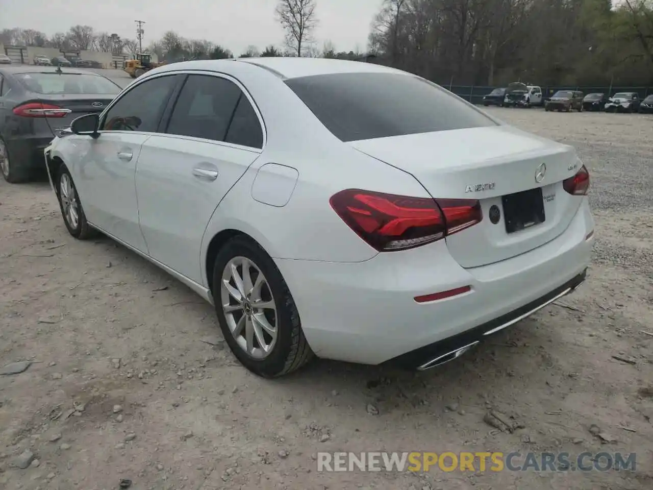 3 Photograph of a damaged car WDD3G4FB7LW037692 MERCEDES-BENZ A-CLASS 2020