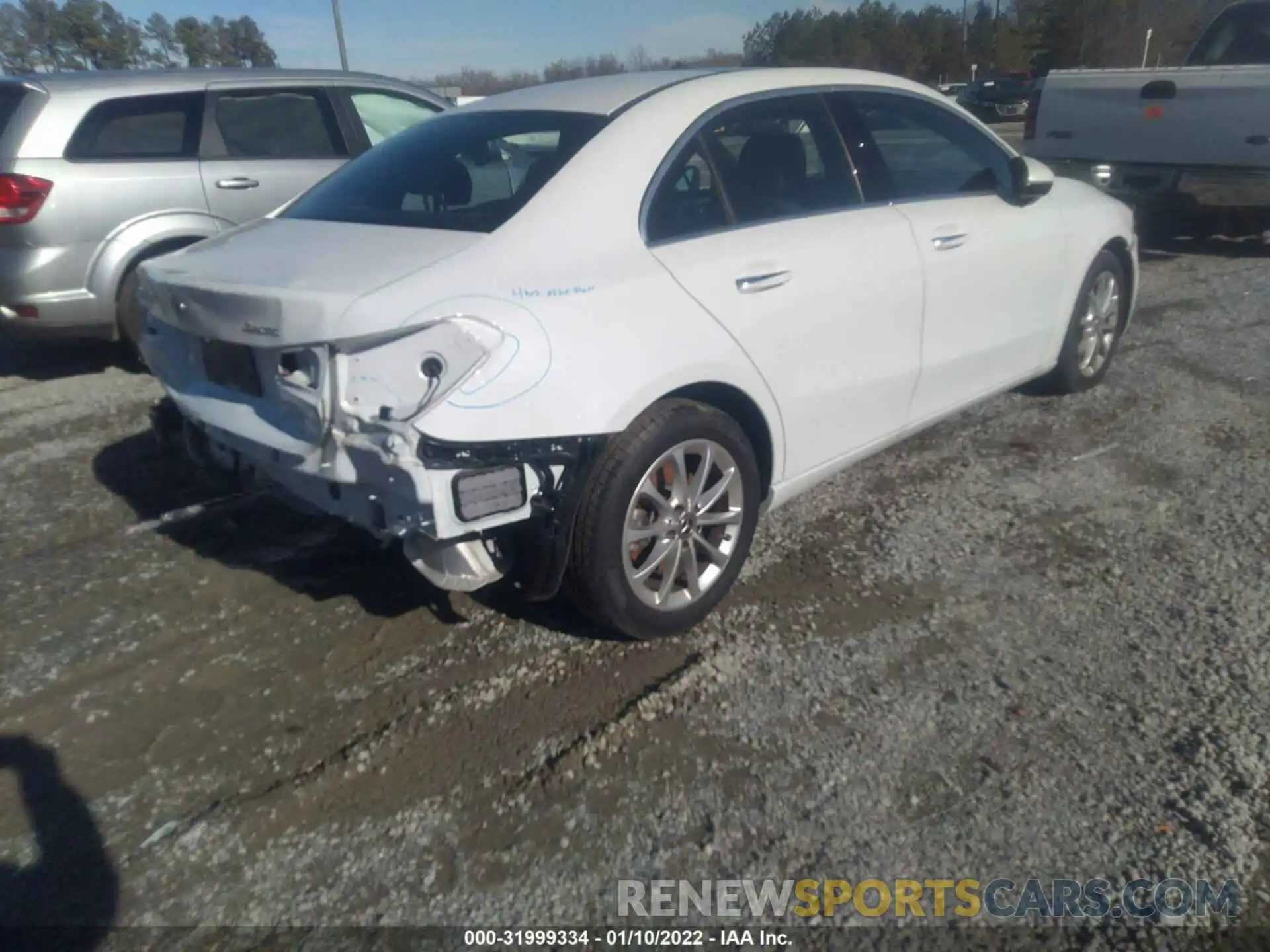 4 Photograph of a damaged car WDD3G4FB8LW039340 MERCEDES-BENZ A-CLASS 2020