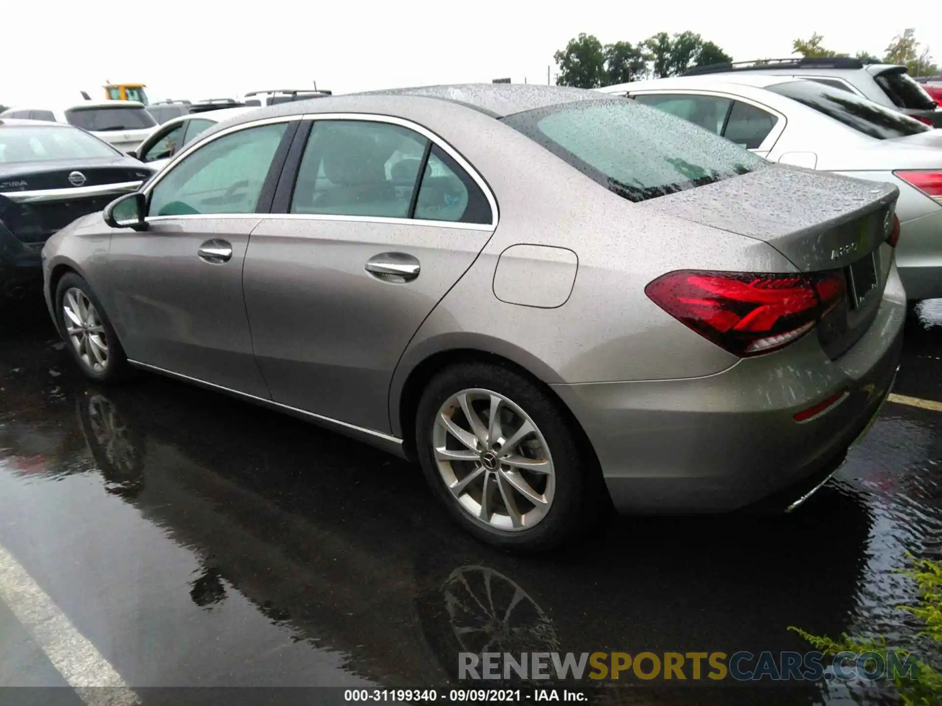 3 Photograph of a damaged car WDD3G4FB8LW042612 MERCEDES-BENZ A-CLASS 2020