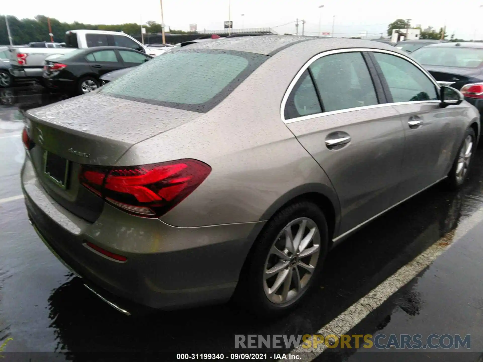 4 Photograph of a damaged car WDD3G4FB8LW042612 MERCEDES-BENZ A-CLASS 2020