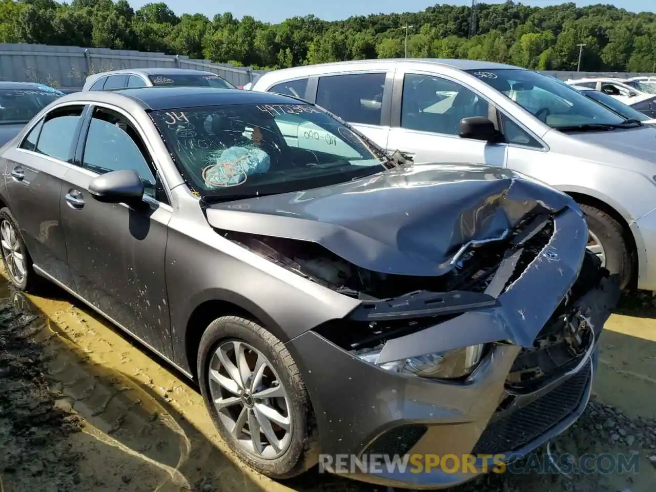 1 Photograph of a damaged car WDD3G4FB9LW039735 MERCEDES-BENZ A-CLASS 2020