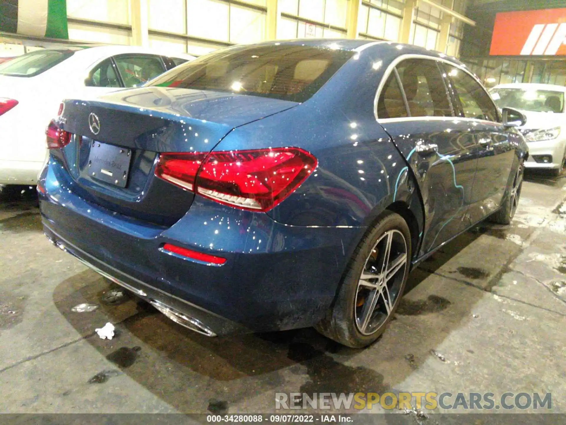 4 Photograph of a damaged car 00K3G4EB8MJ286339 MERCEDES-BENZ A-CLASS 2021