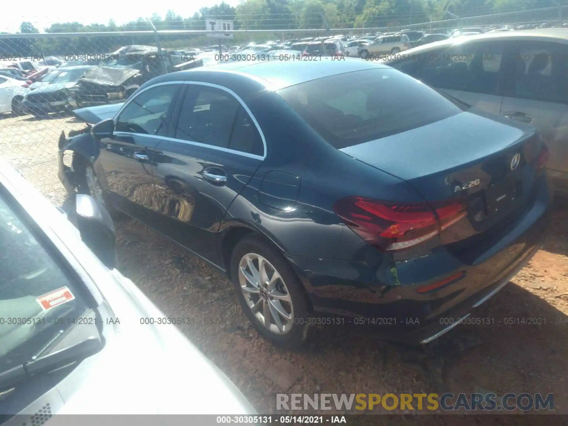 3 Photograph of a damaged car W1K3G4EB0MJ273360 MERCEDES-BENZ A-CLASS 2021