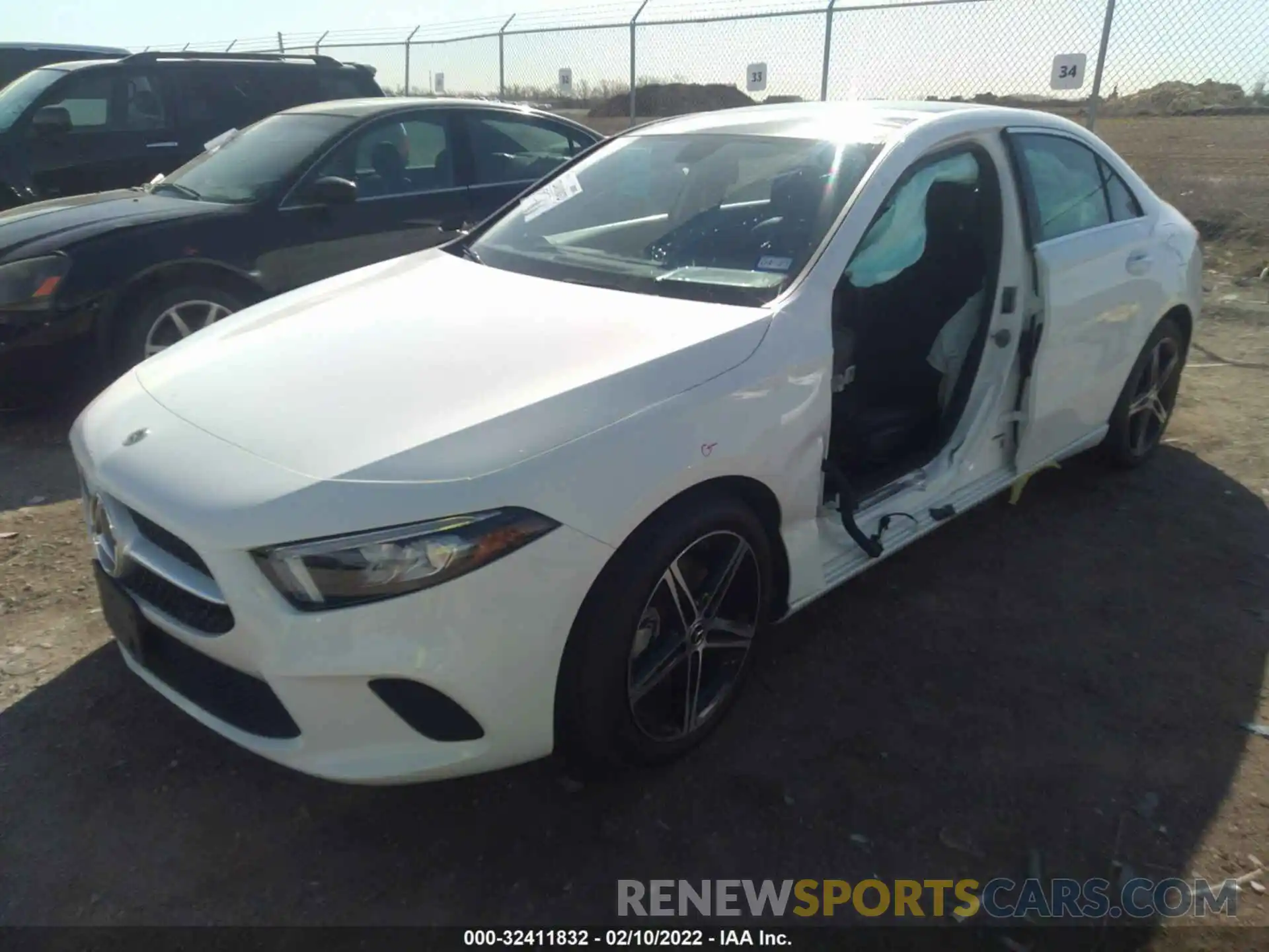 2 Photograph of a damaged car W1K3G4EB0MJ309340 MERCEDES-BENZ A-CLASS 2021