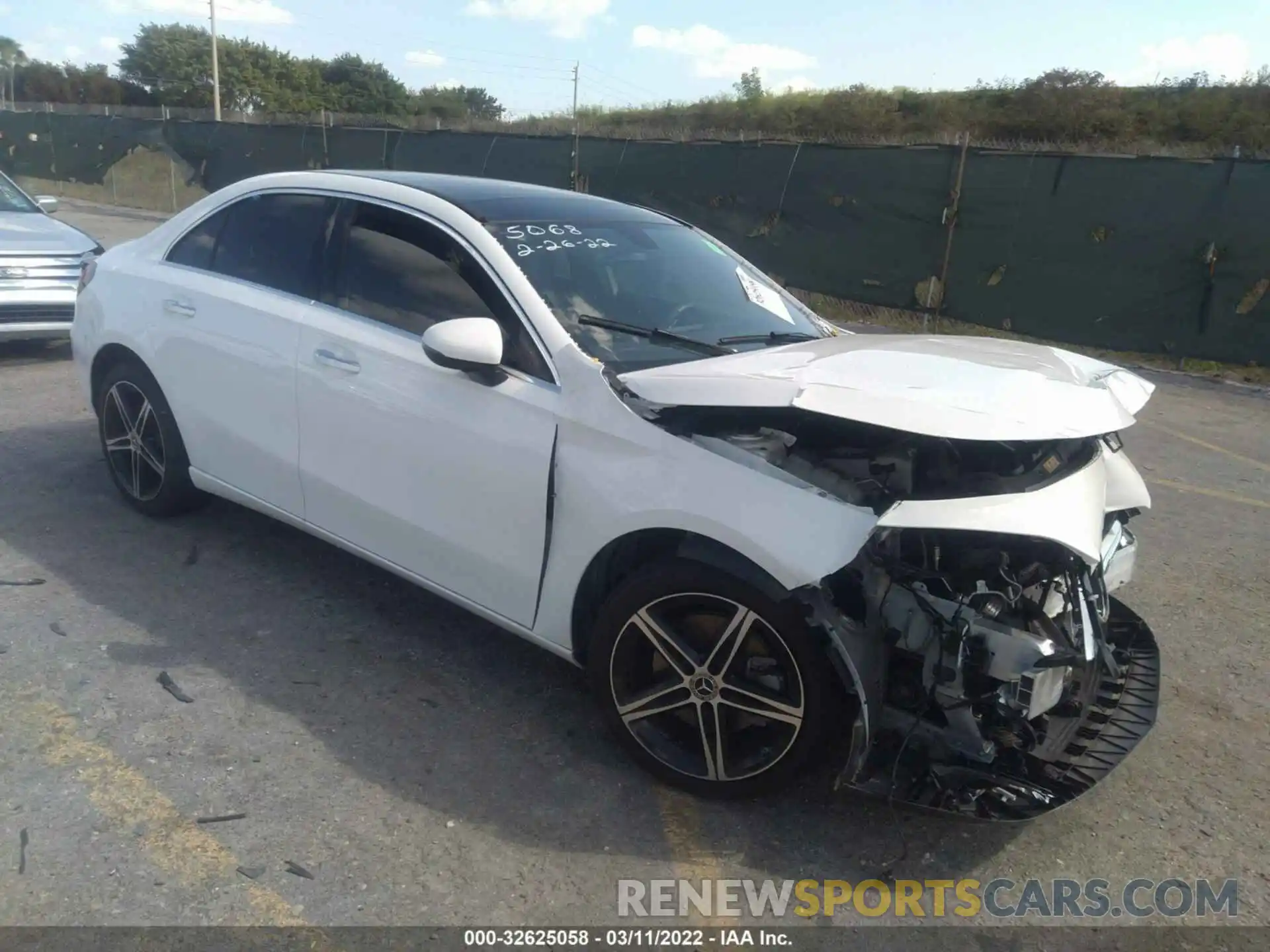 1 Photograph of a damaged car W1K3G4EB1MJ305068 MERCEDES-BENZ A-CLASS 2021