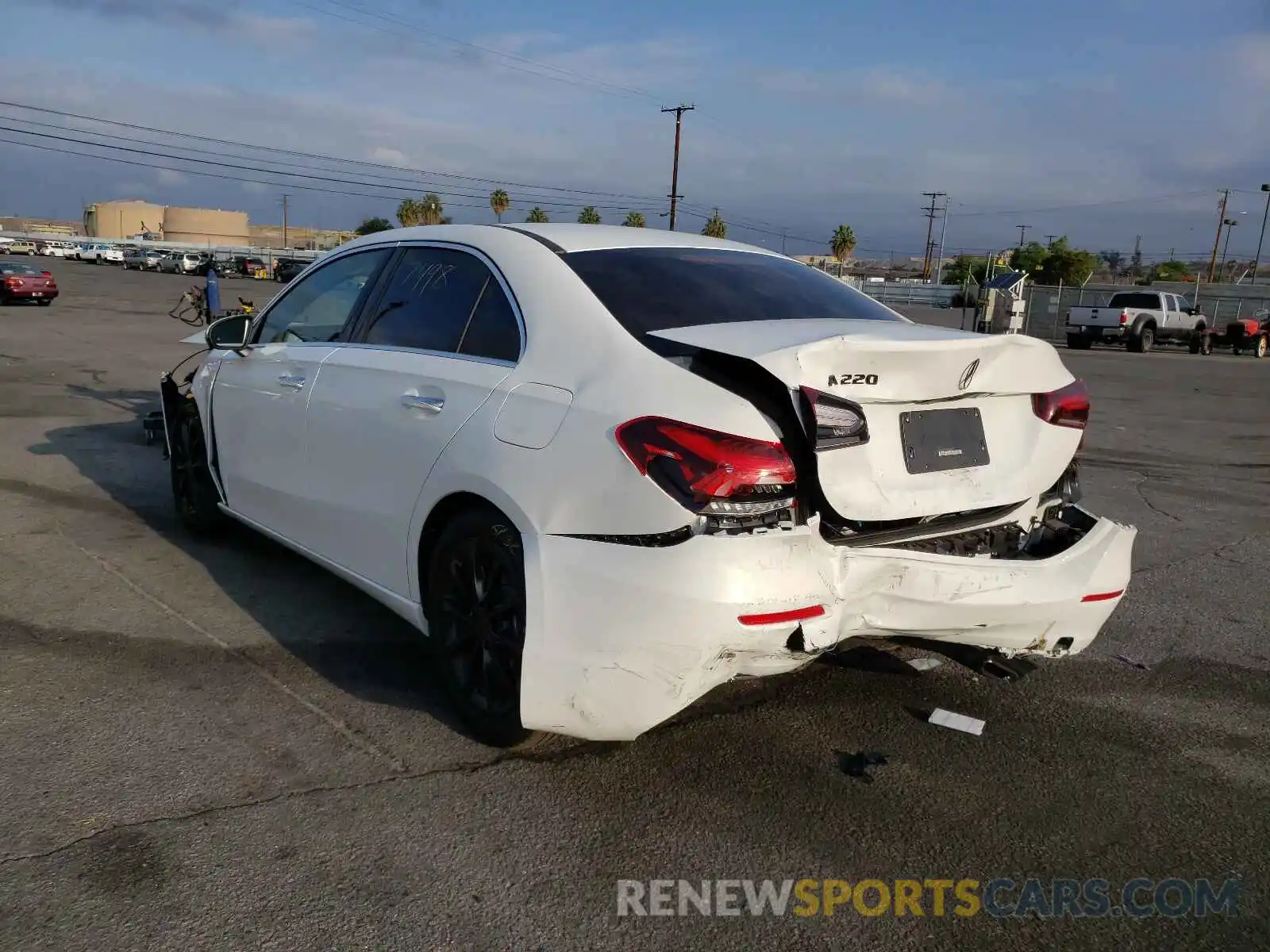 3 Photograph of a damaged car W1K3G4EB2MJ285283 MERCEDES-BENZ A-CLASS 2021