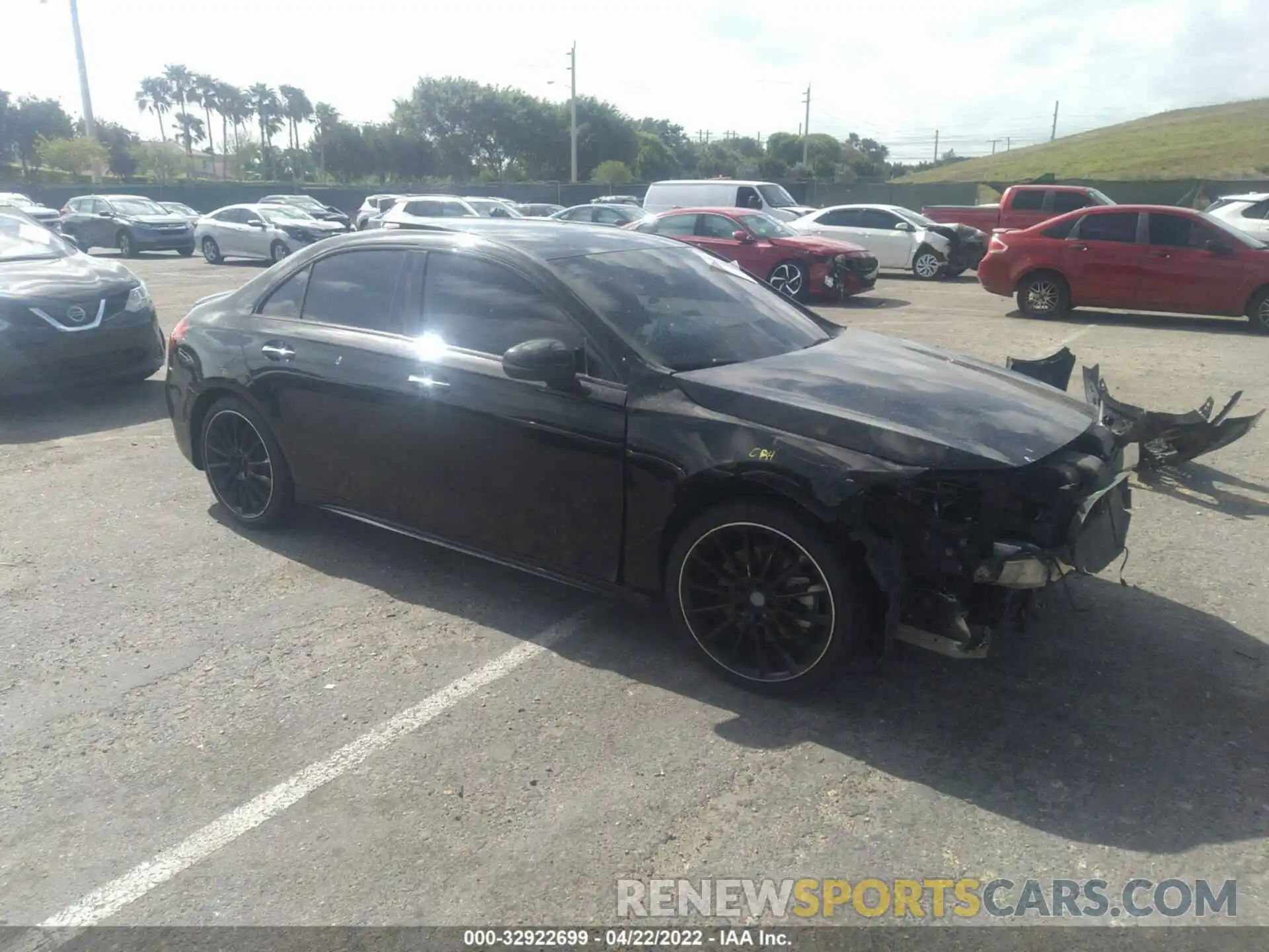 1 Photograph of a damaged car W1K3G4EB3MJ258366 MERCEDES-BENZ A-CLASS 2021