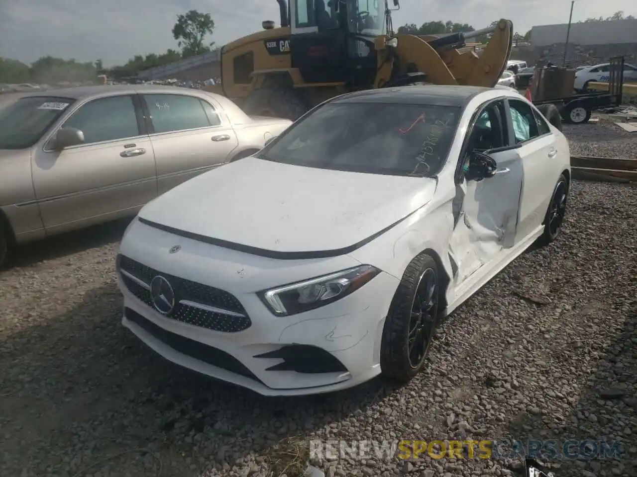 2 Photograph of a damaged car W1K3G4EB3MJ323944 MERCEDES-BENZ A-CLASS 2021