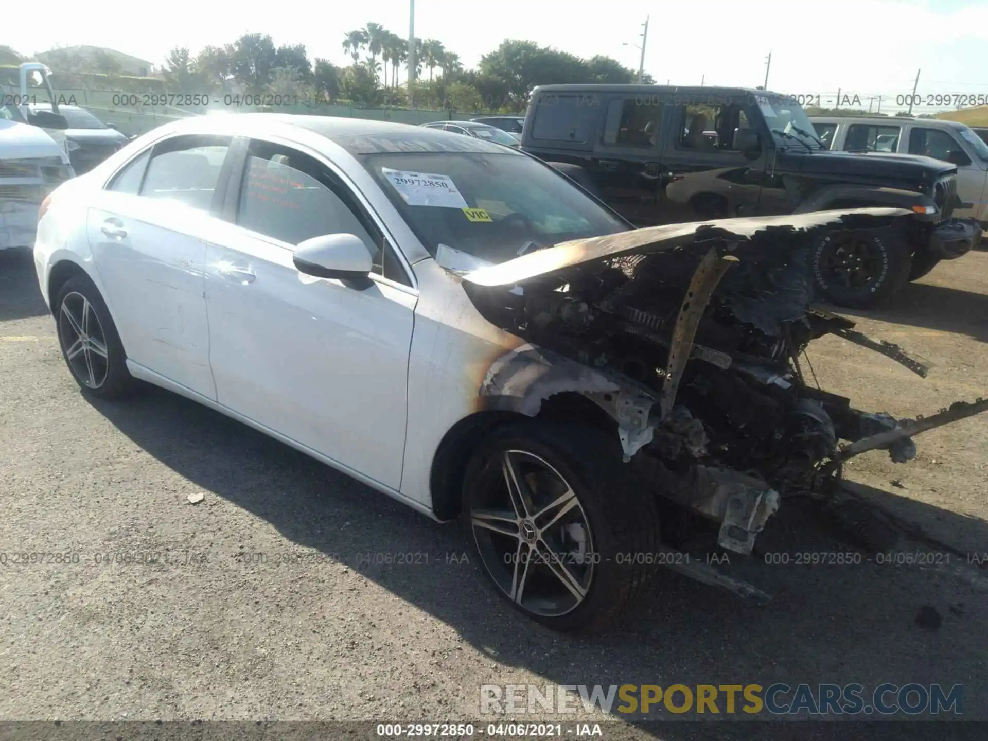 1 Photograph of a damaged car W1K3G4EB4MJ256612 MERCEDES-BENZ A-CLASS 2021