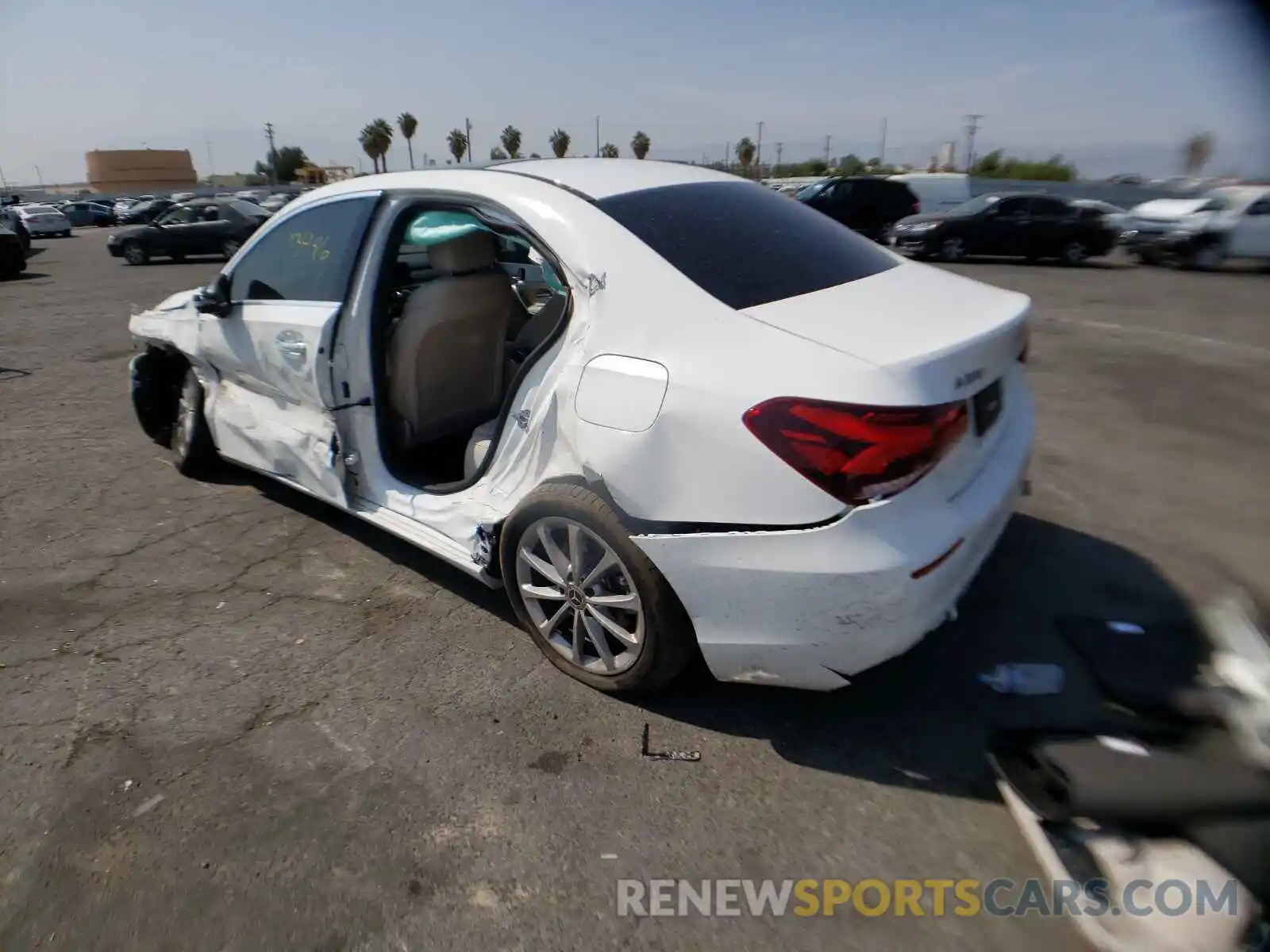 3 Photograph of a damaged car W1K3G4EB6MJ264484 MERCEDES-BENZ A-CLASS 2021