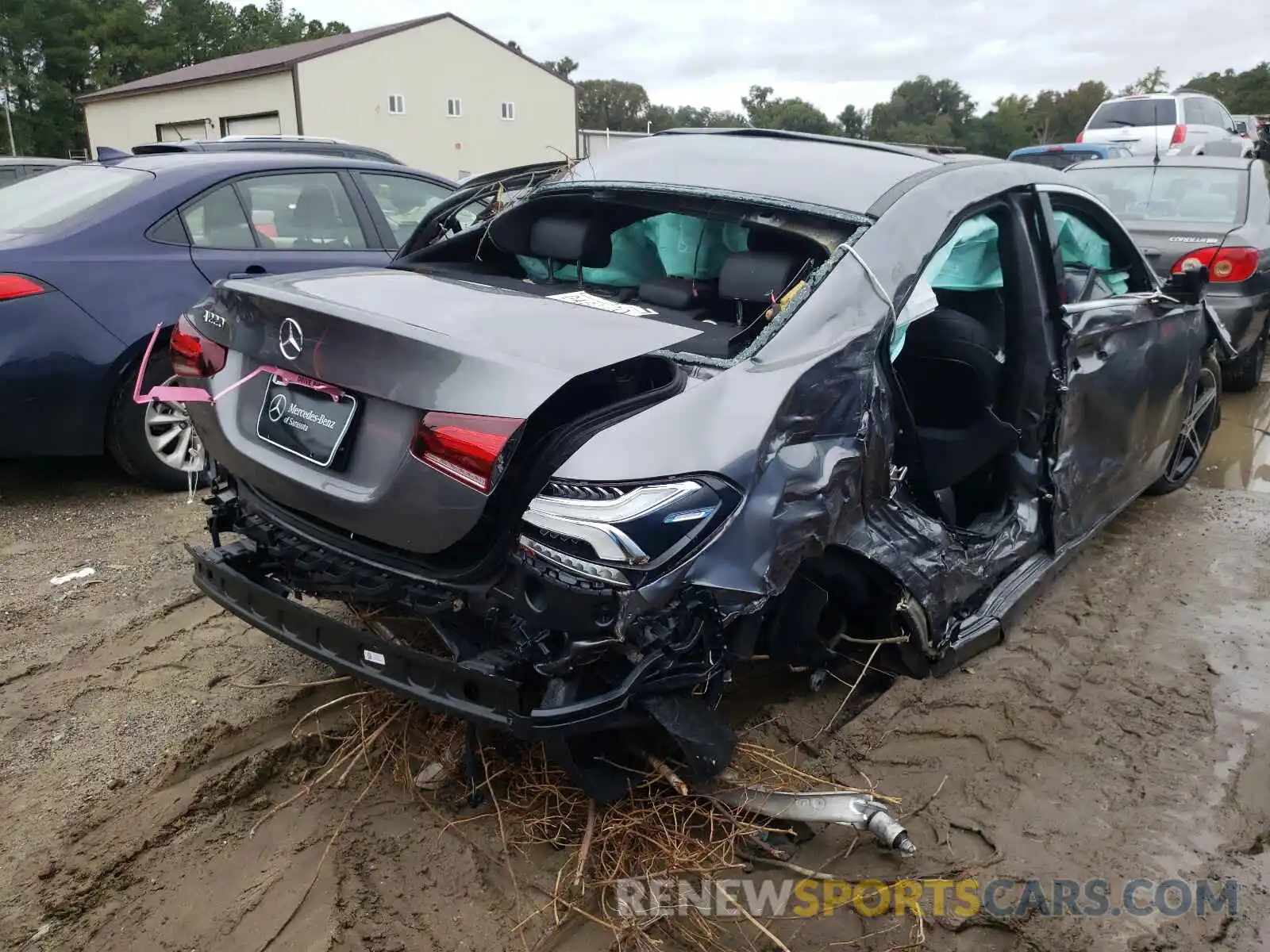 4 Photograph of a damaged car W1K3G4EB7MJ255776 MERCEDES-BENZ A-CLASS 2021