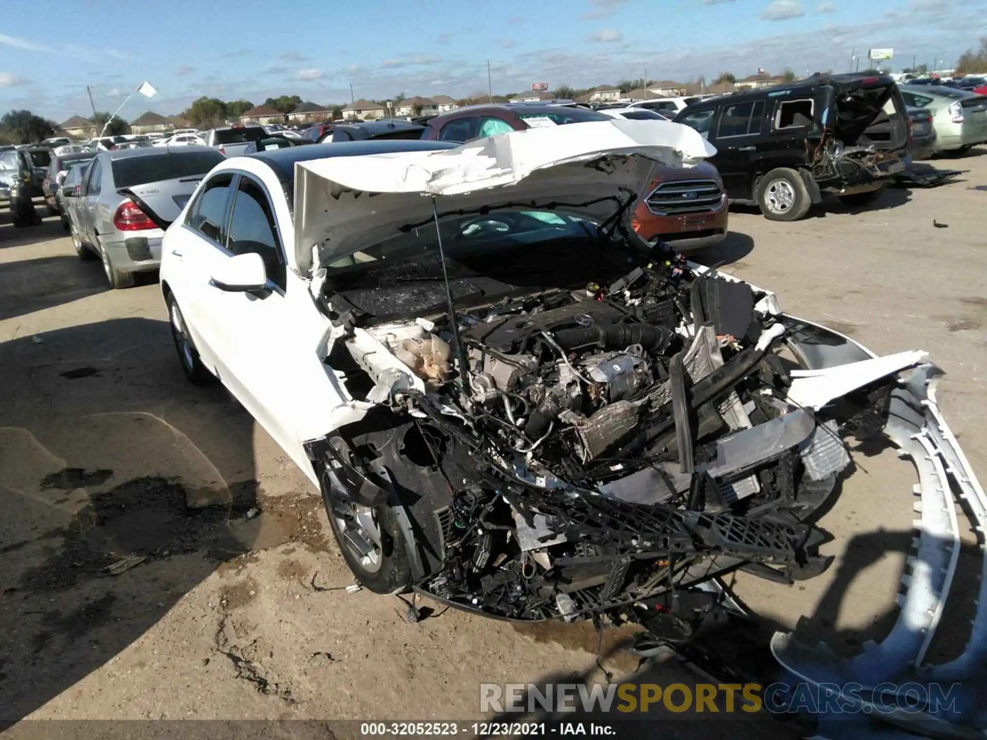 1 Photograph of a damaged car W1K3G4EB7MJ266163 MERCEDES-BENZ A-CLASS 2021