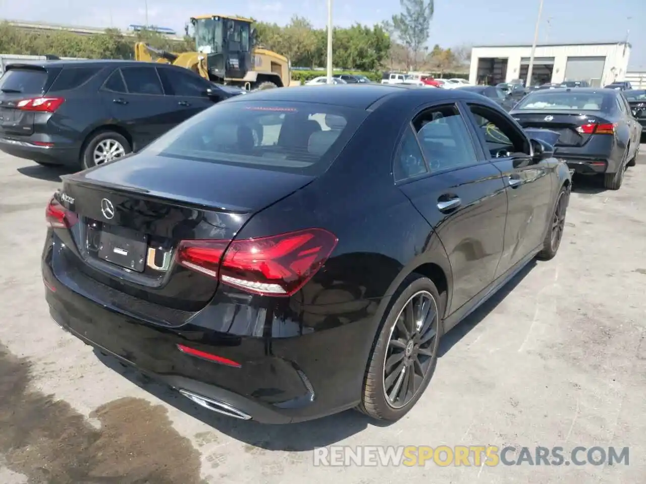 4 Photograph of a damaged car W1K3G4EB7MJ315829 MERCEDES-BENZ A-CLASS 2021