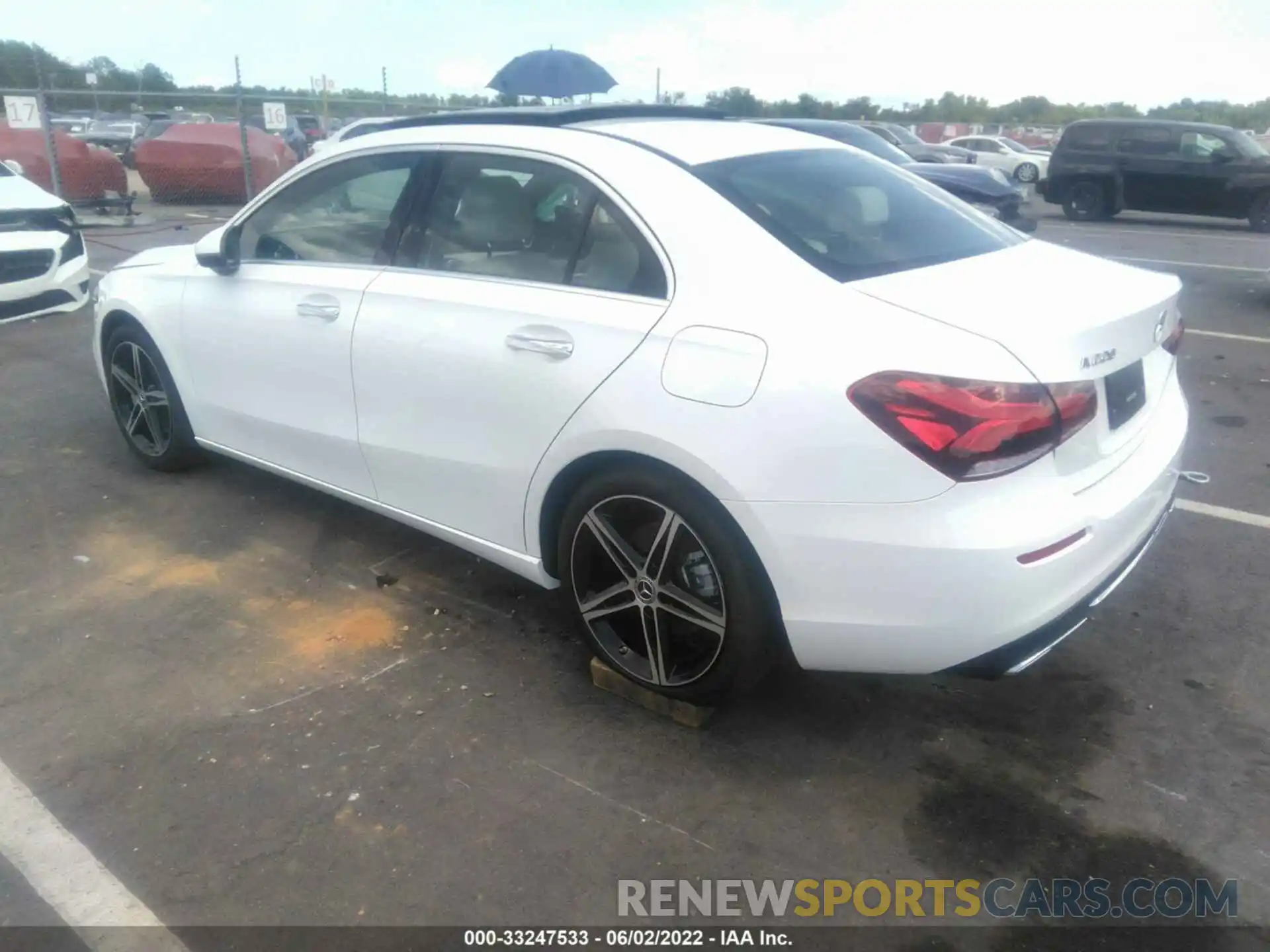 3 Photograph of a damaged car W1K3G4EB7MJ317726 MERCEDES-BENZ A-CLASS 2021