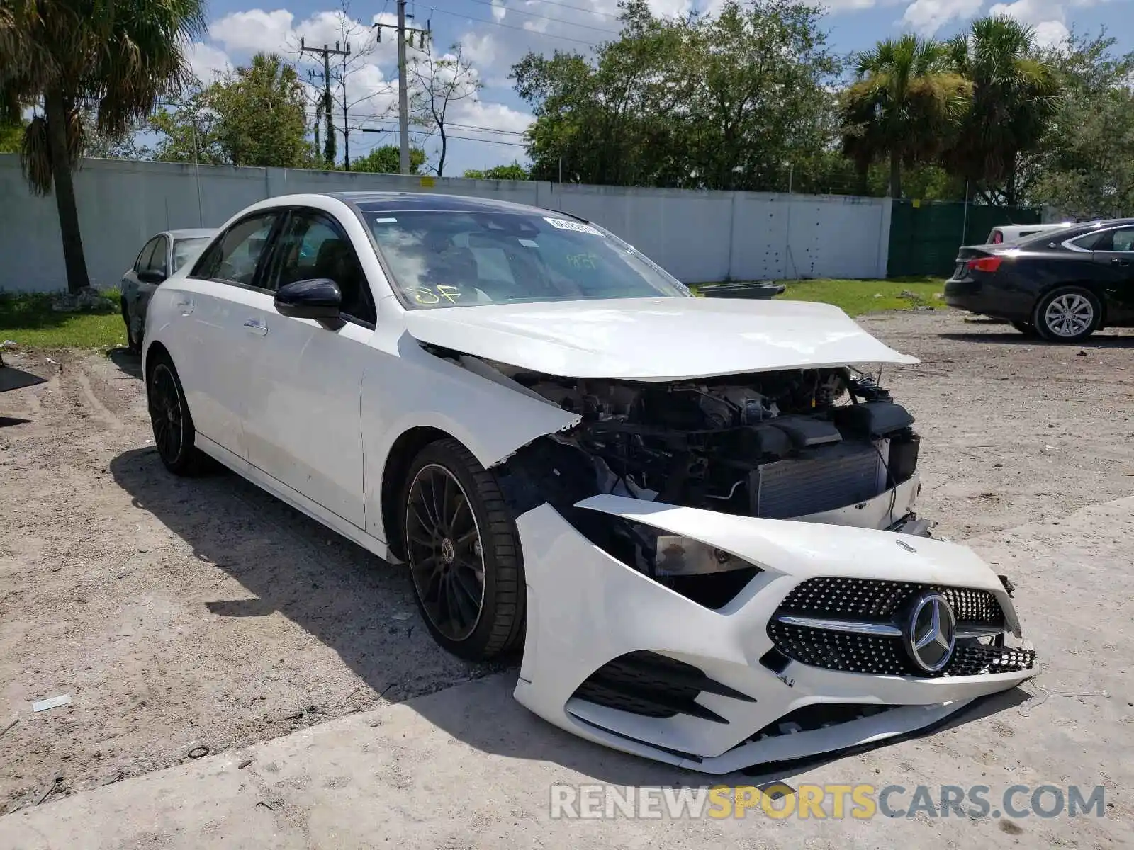 1 Photograph of a damaged car W1K3G4EB8MJ262865 MERCEDES-BENZ A-CLASS 2021