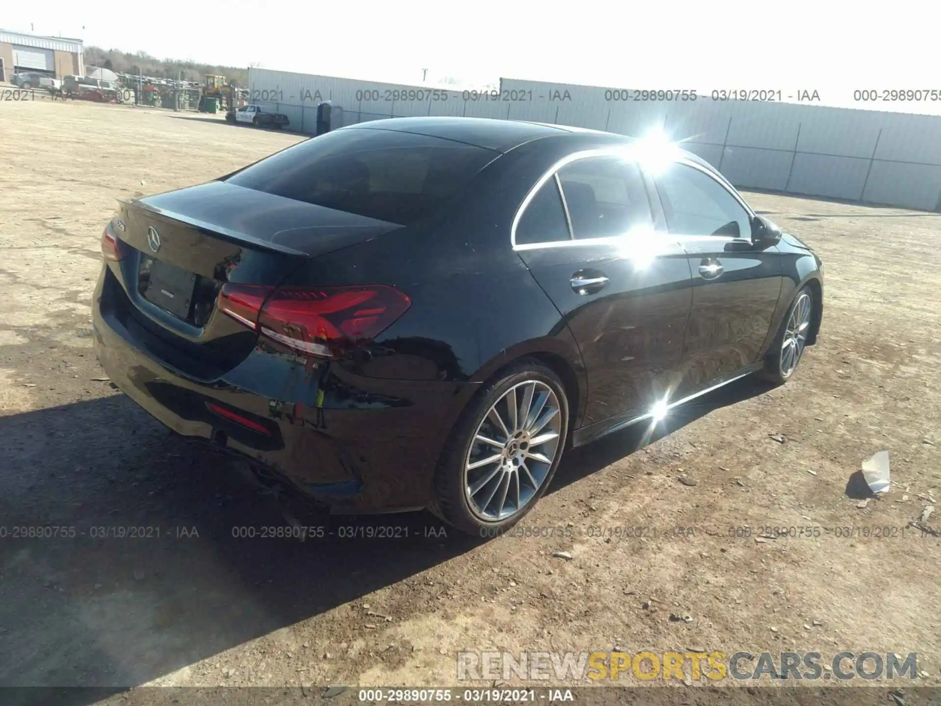 4 Photograph of a damaged car W1K3G4EB8MJ272828 MERCEDES-BENZ A-CLASS 2021