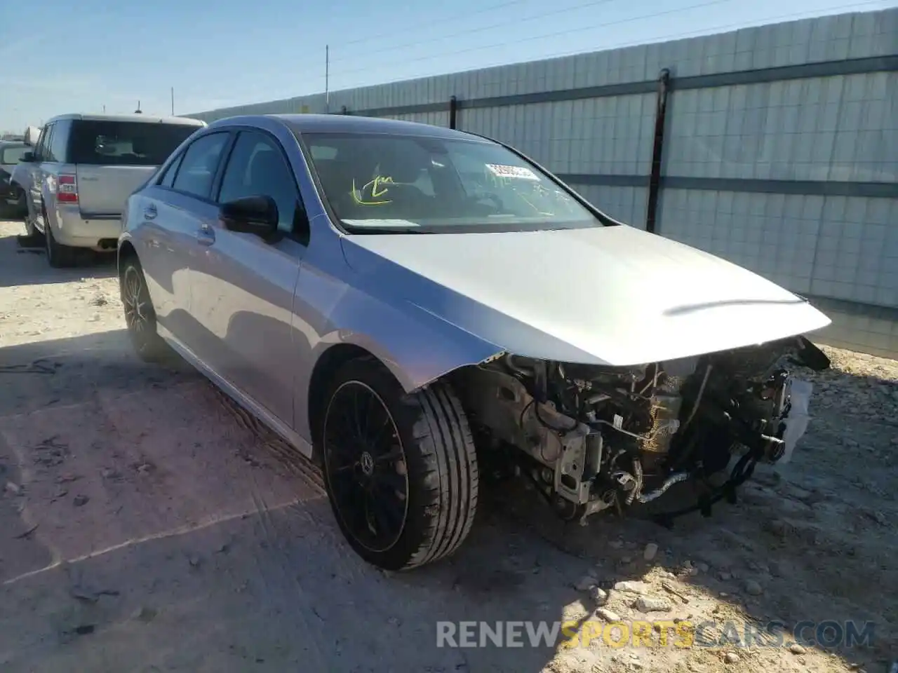 1 Photograph of a damaged car W1K3G4EB8MJ284610 MERCEDES-BENZ A-CLASS 2021