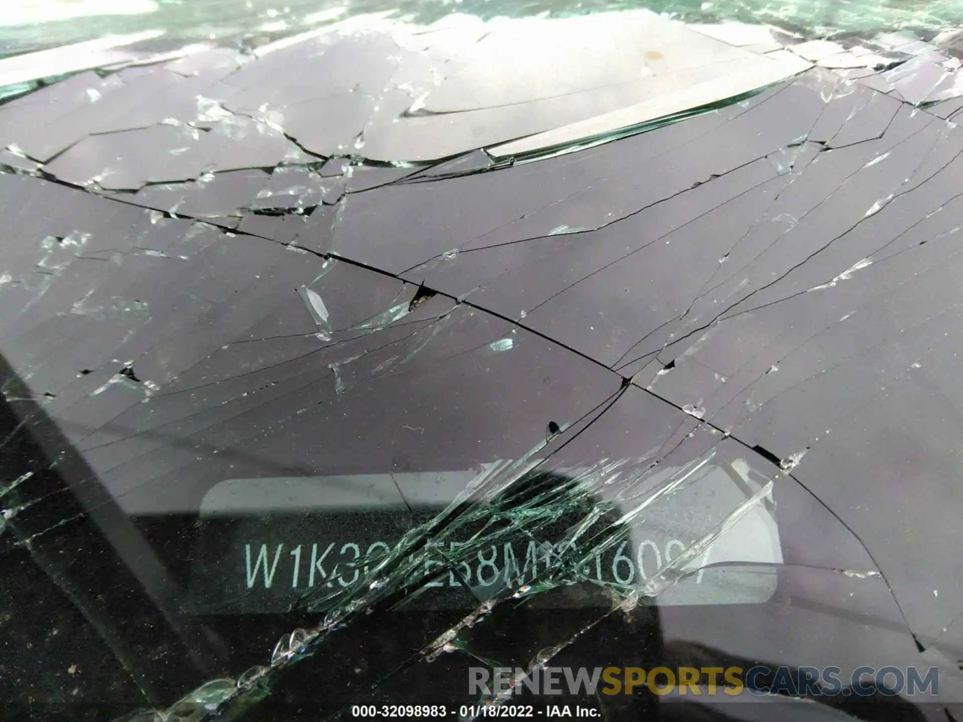 9 Photograph of a damaged car W1K3G4EB8MJ316097 MERCEDES-BENZ A-CLASS 2021