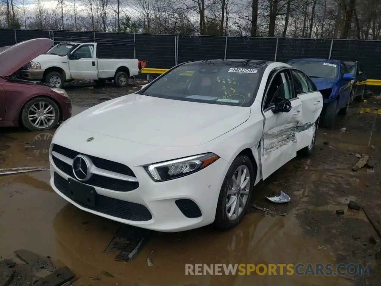 2 Photograph of a damaged car W1K3G4EB9MJ317436 MERCEDES-BENZ A-CLASS 2021