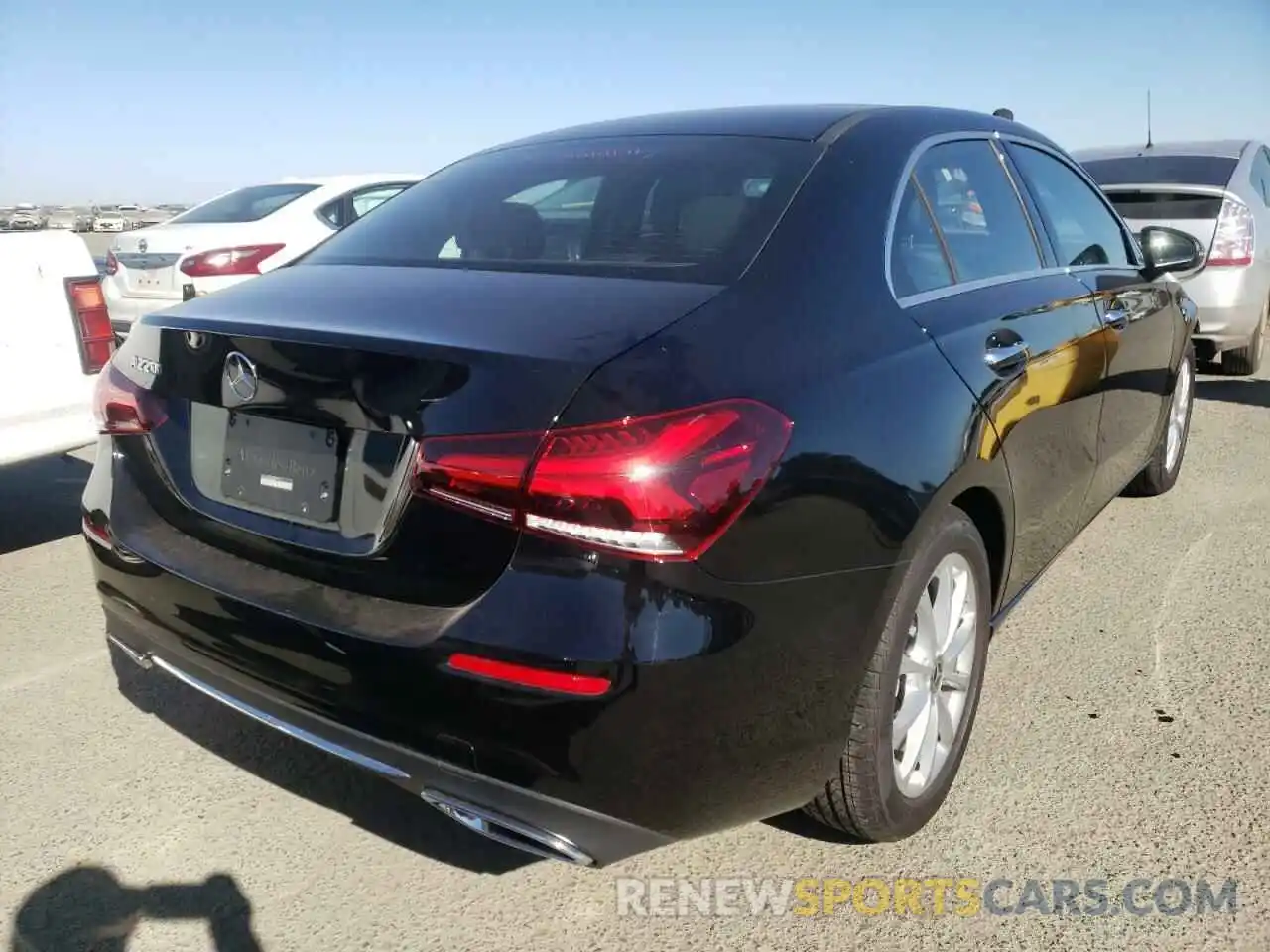 4 Photograph of a damaged car W1K3G4EBXMJ259174 MERCEDES-BENZ A-CLASS 2021