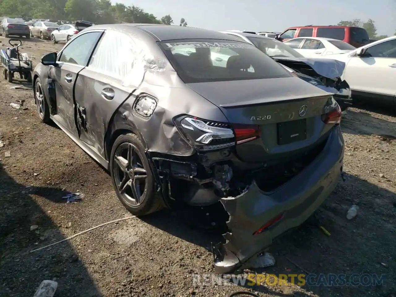 3 Photograph of a damaged car W1K3G4FB2MJ276565 MERCEDES-BENZ A-CLASS 2021