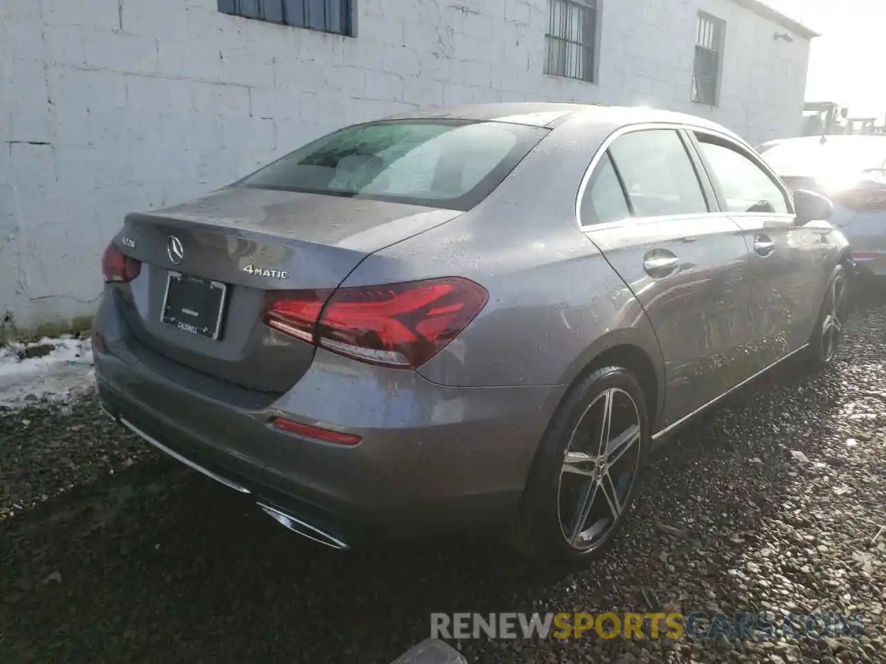 4 Photograph of a damaged car W1K3G4FB4MJ303006 MERCEDES-BENZ A-CLASS 2021