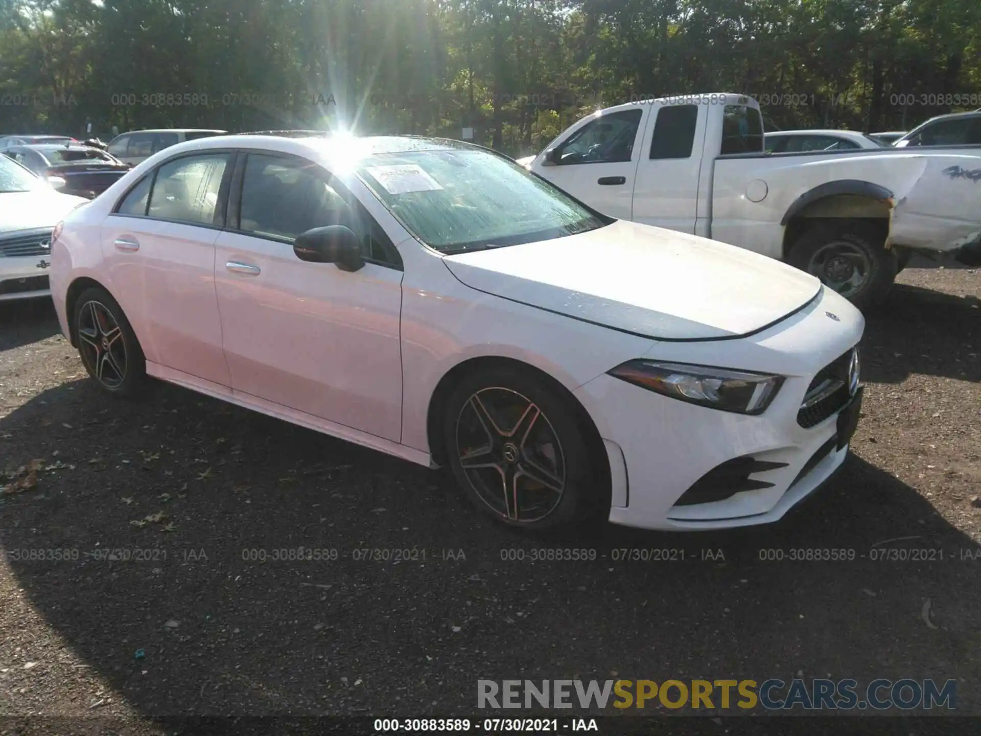 1 Photograph of a damaged car W1K3G4FB5MJ270422 MERCEDES-BENZ A-CLASS 2021