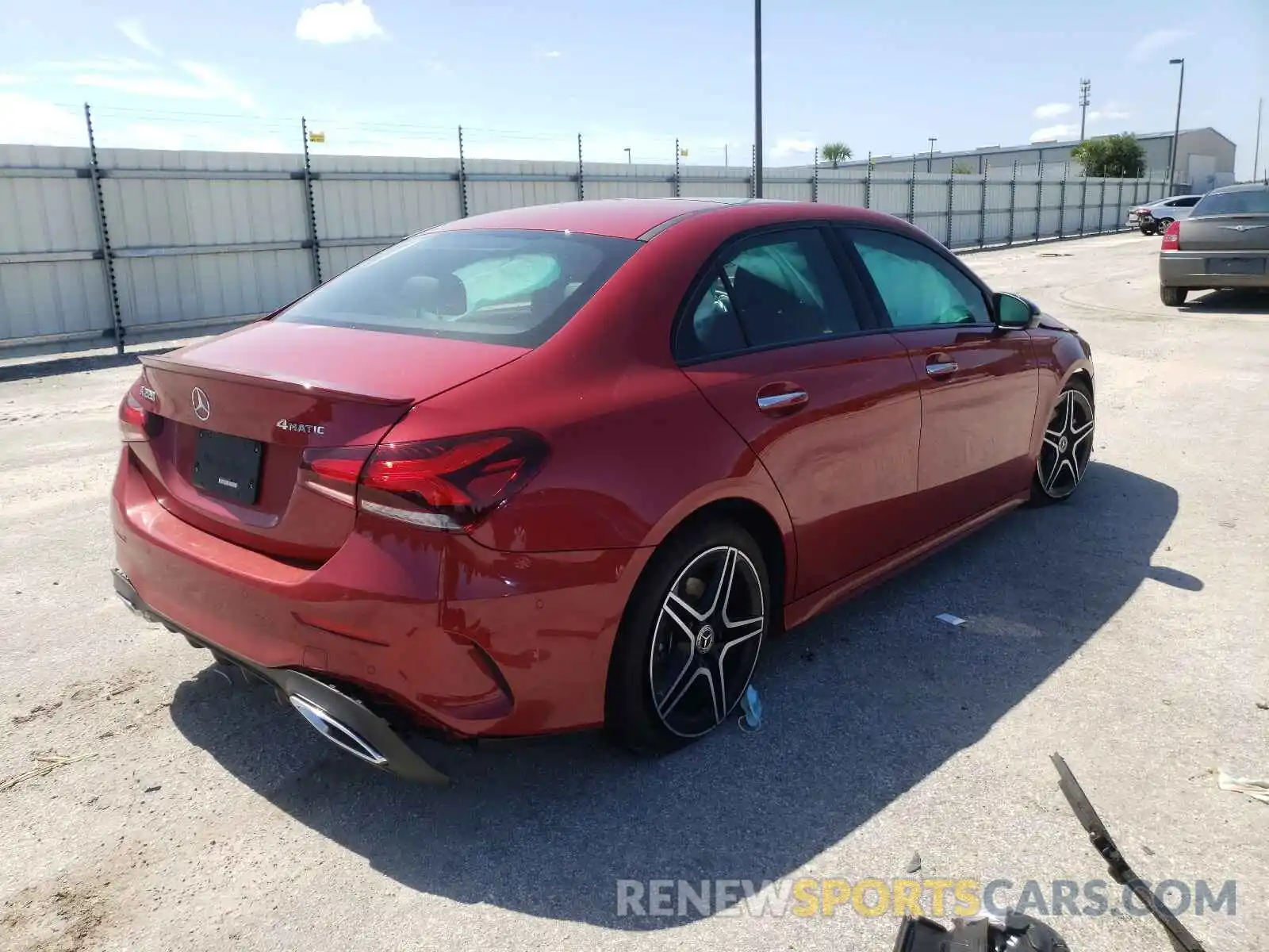 4 Photograph of a damaged car W1K3G4FB7MJ258319 MERCEDES-BENZ A-CLASS 2021