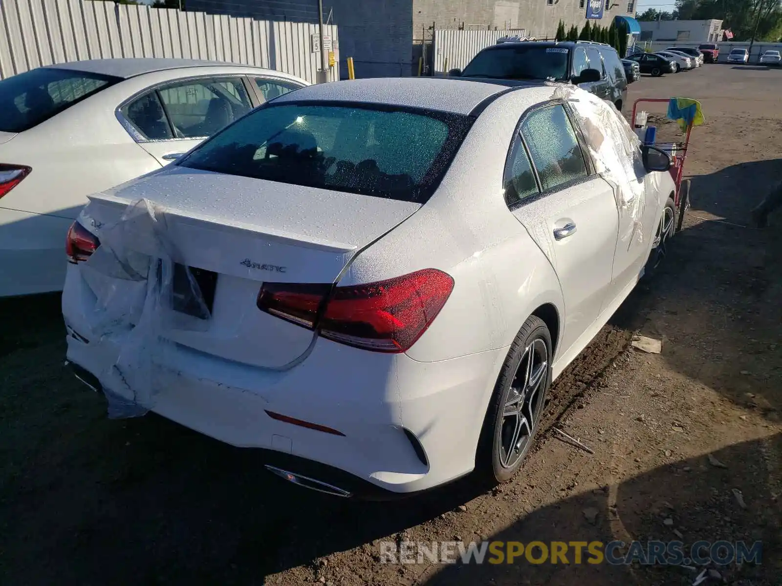 4 Photograph of a damaged car W1K3G4FB7MJ265349 MERCEDES-BENZ A-CLASS 2021