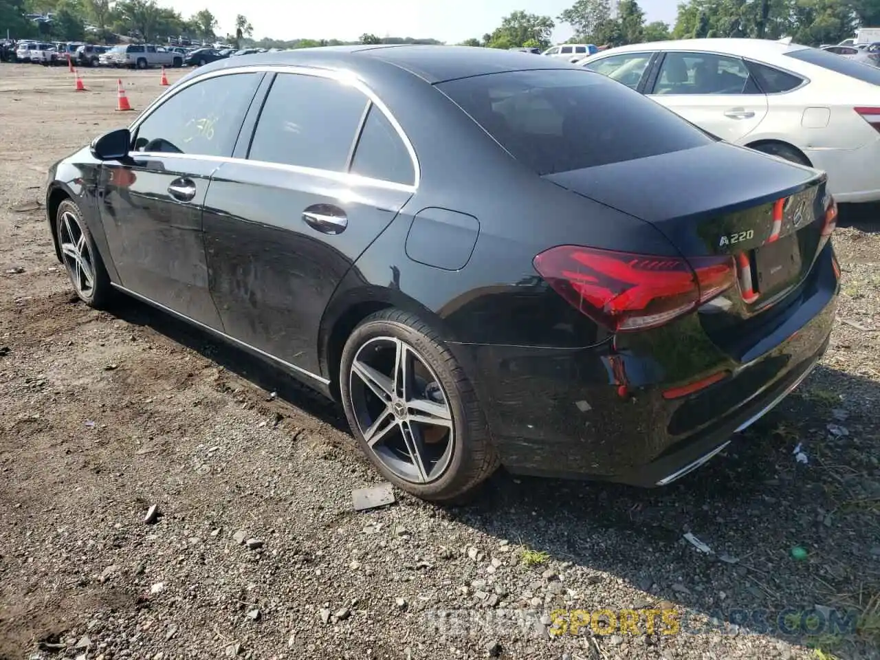 3 Photograph of a damaged car W1K3G4FB7MJ301489 MERCEDES-BENZ A-CLASS 2021