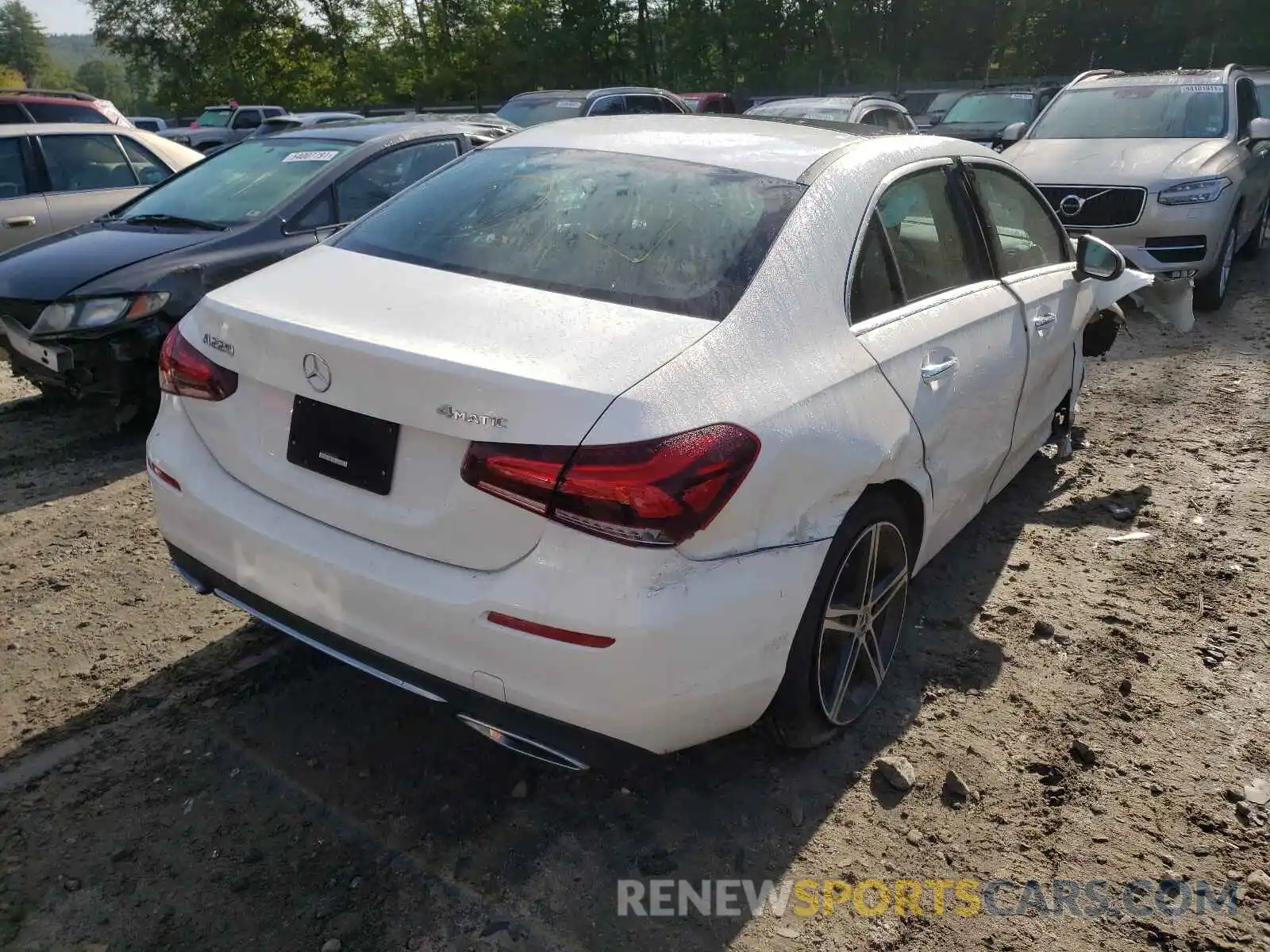 4 Photograph of a damaged car W1K3G4FB9MJ254983 MERCEDES-BENZ A-CLASS 2021