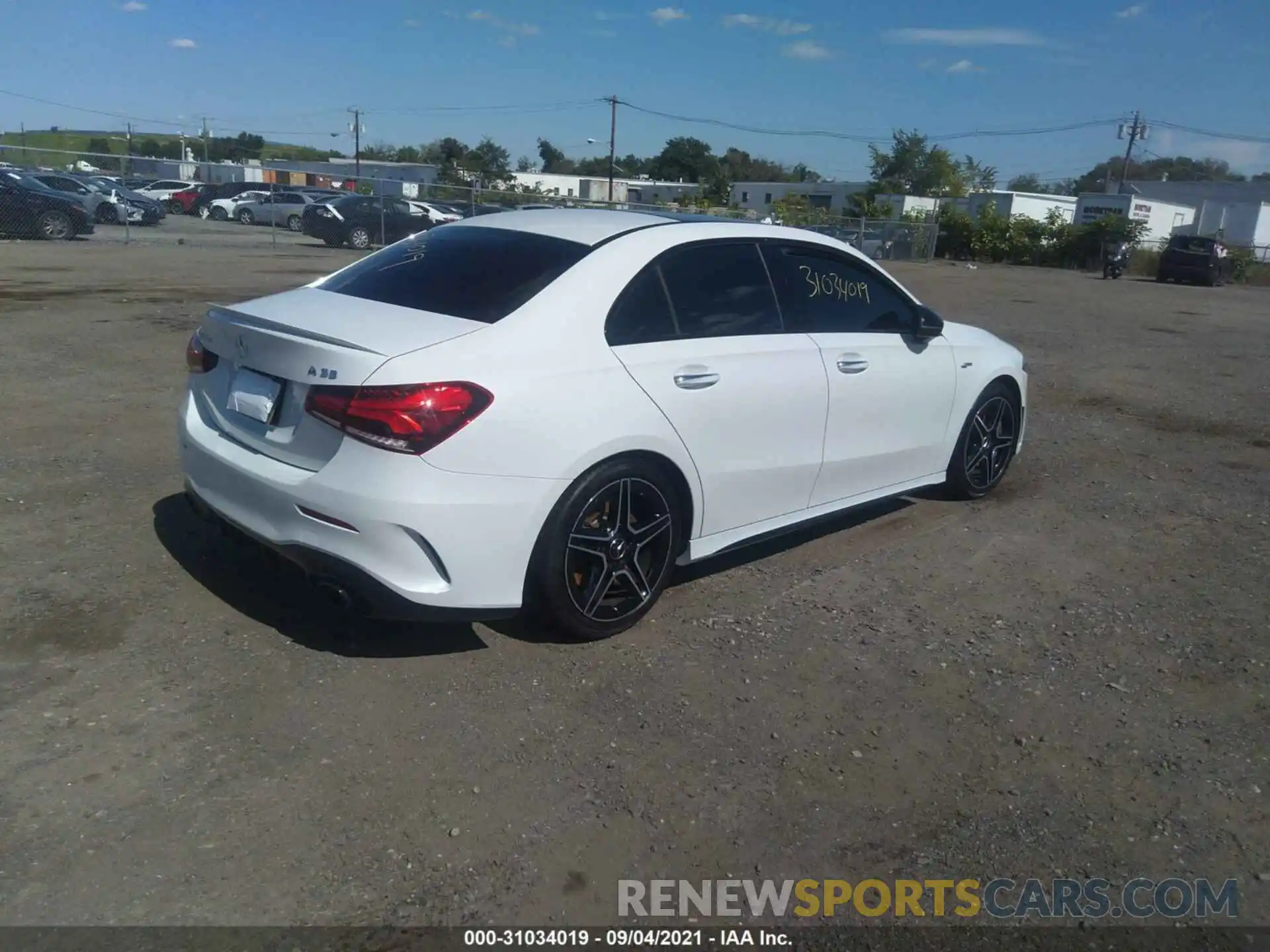 4 Photograph of a damaged car W1K3G5BB0MJ263020 MERCEDES-BENZ A-CLASS 2021