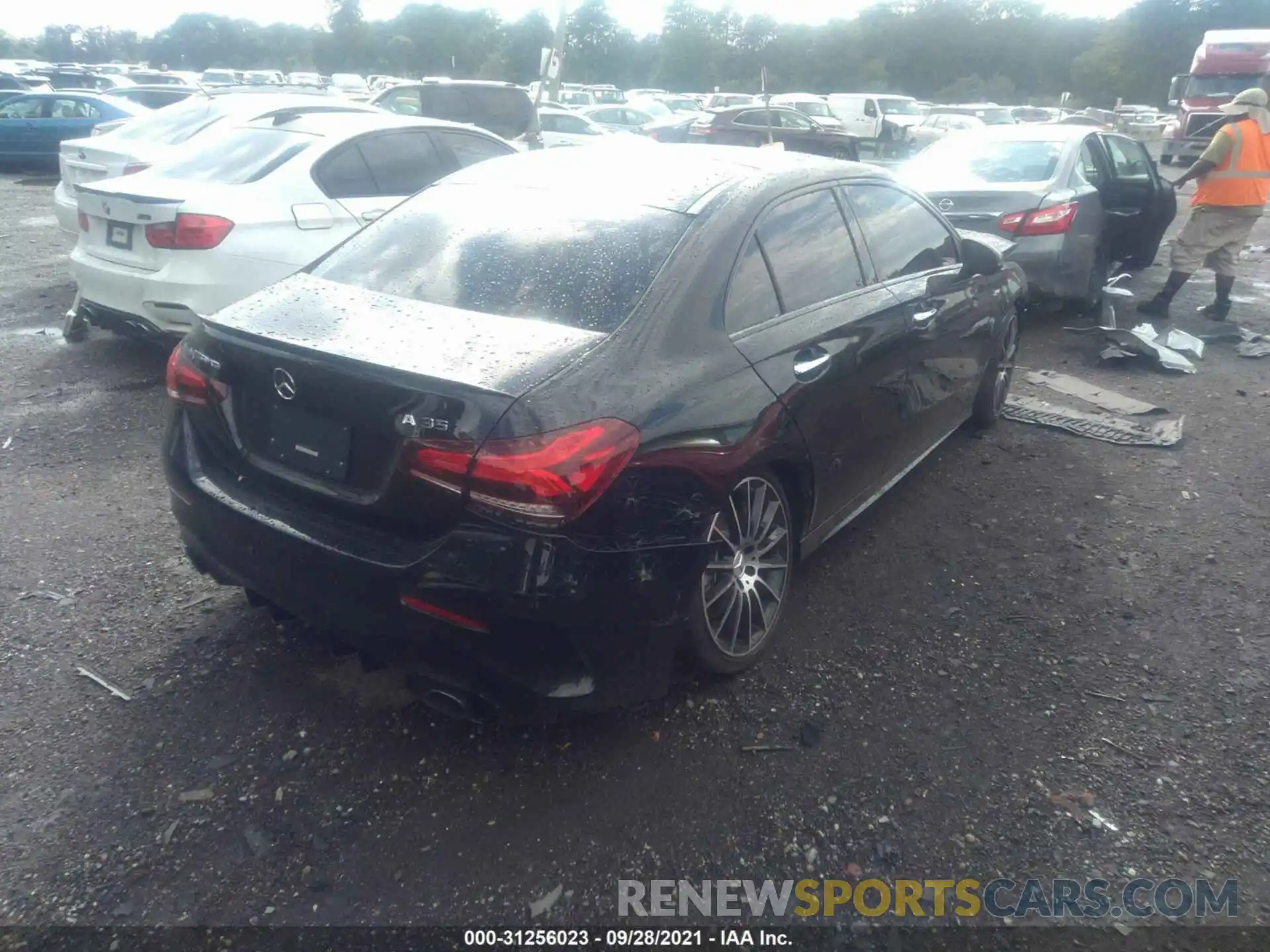 4 Photograph of a damaged car W1K3G5BB2MJ304151 MERCEDES-BENZ A-CLASS 2021