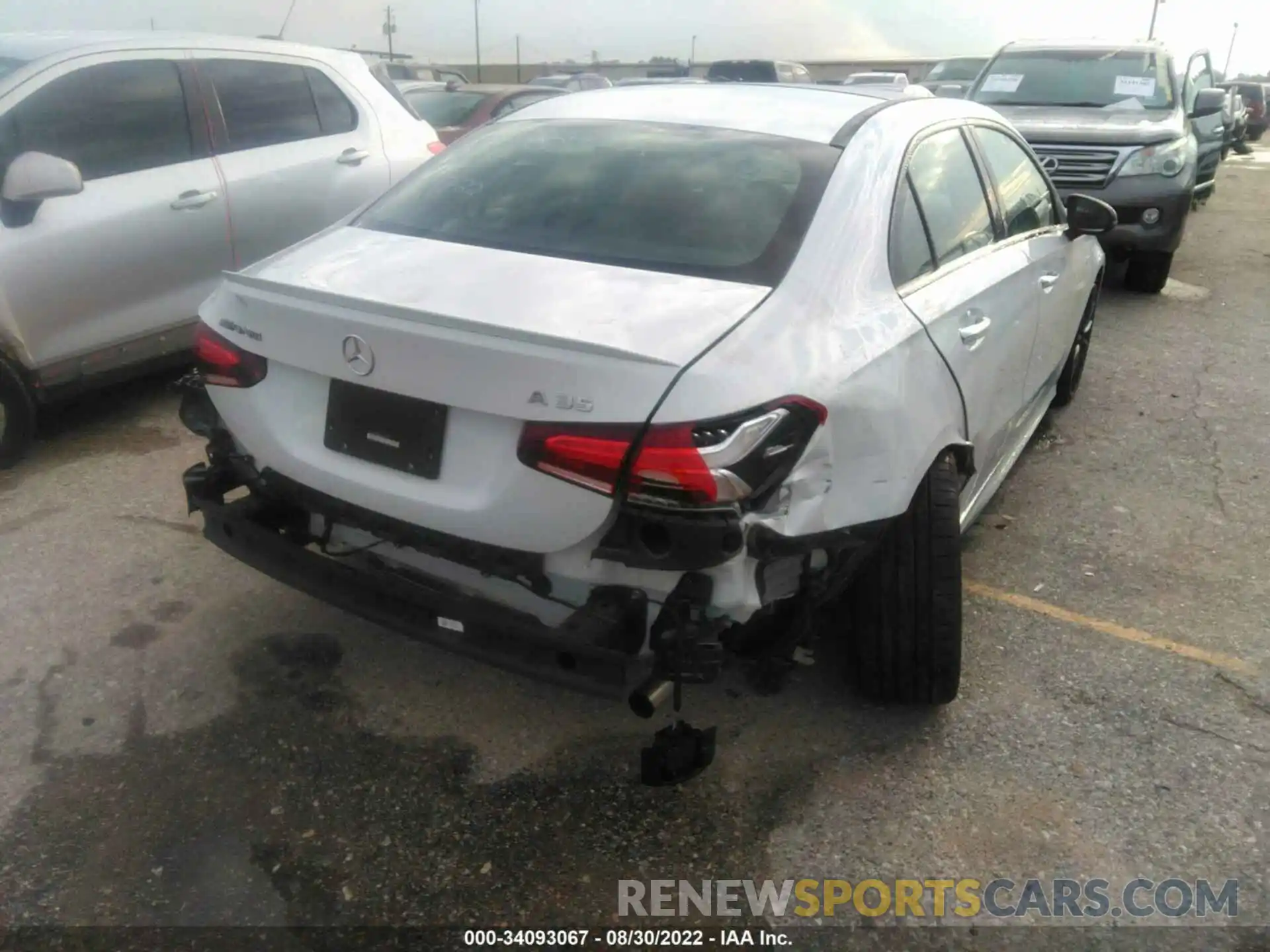 4 Photograph of a damaged car W1K3G5BB4MJ264915 MERCEDES-BENZ A-CLASS 2021